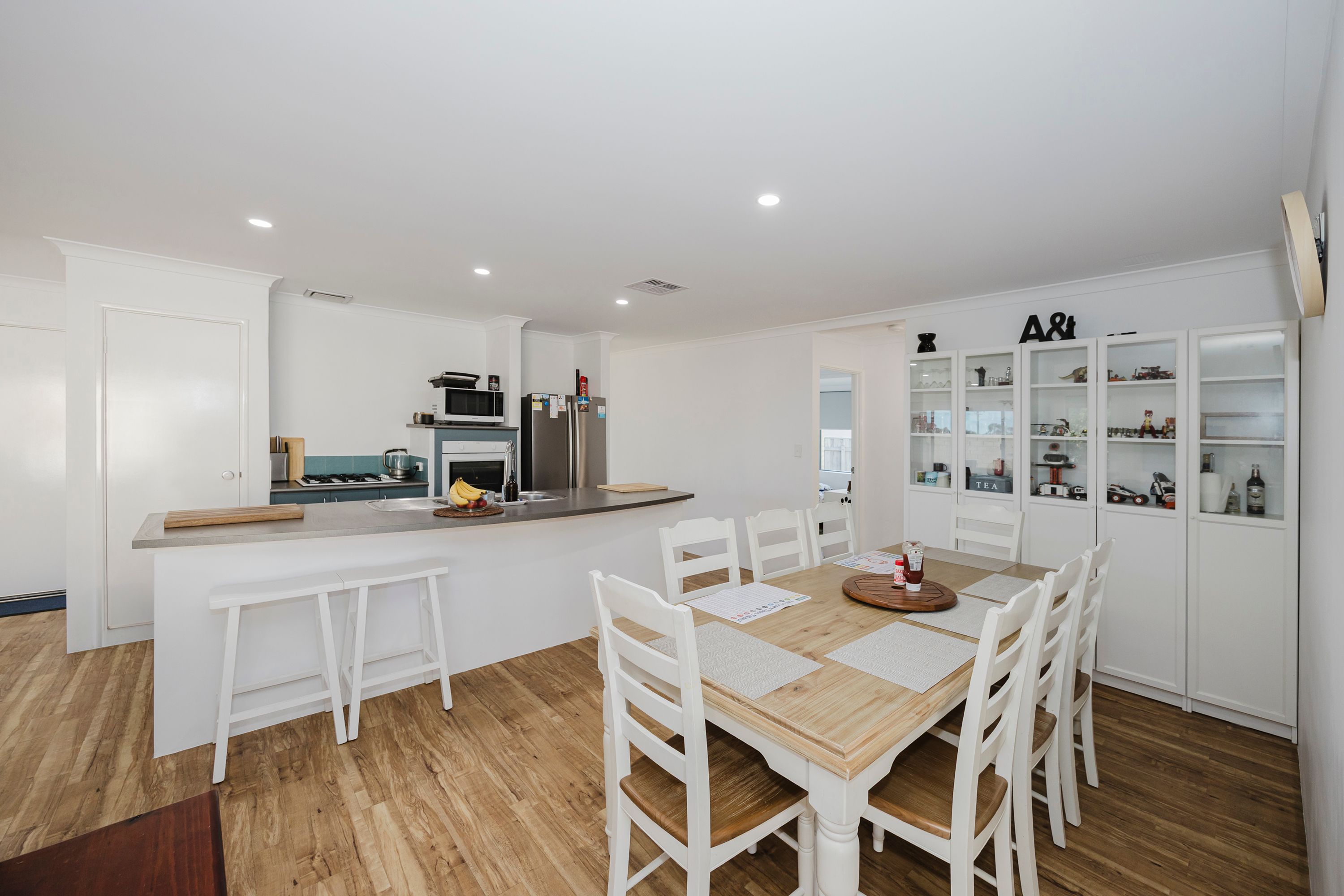 74 Quinns Road — photo 9 of 30
