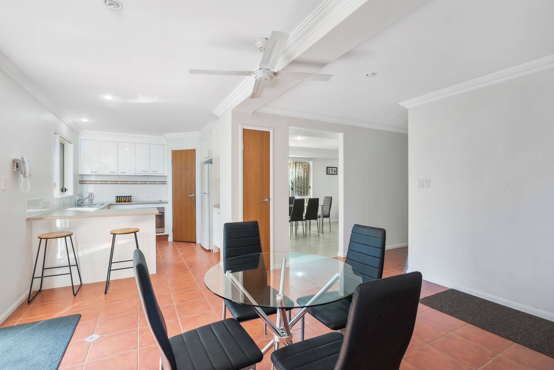 97 Casuarina Drive, Elanora, QLD 4221