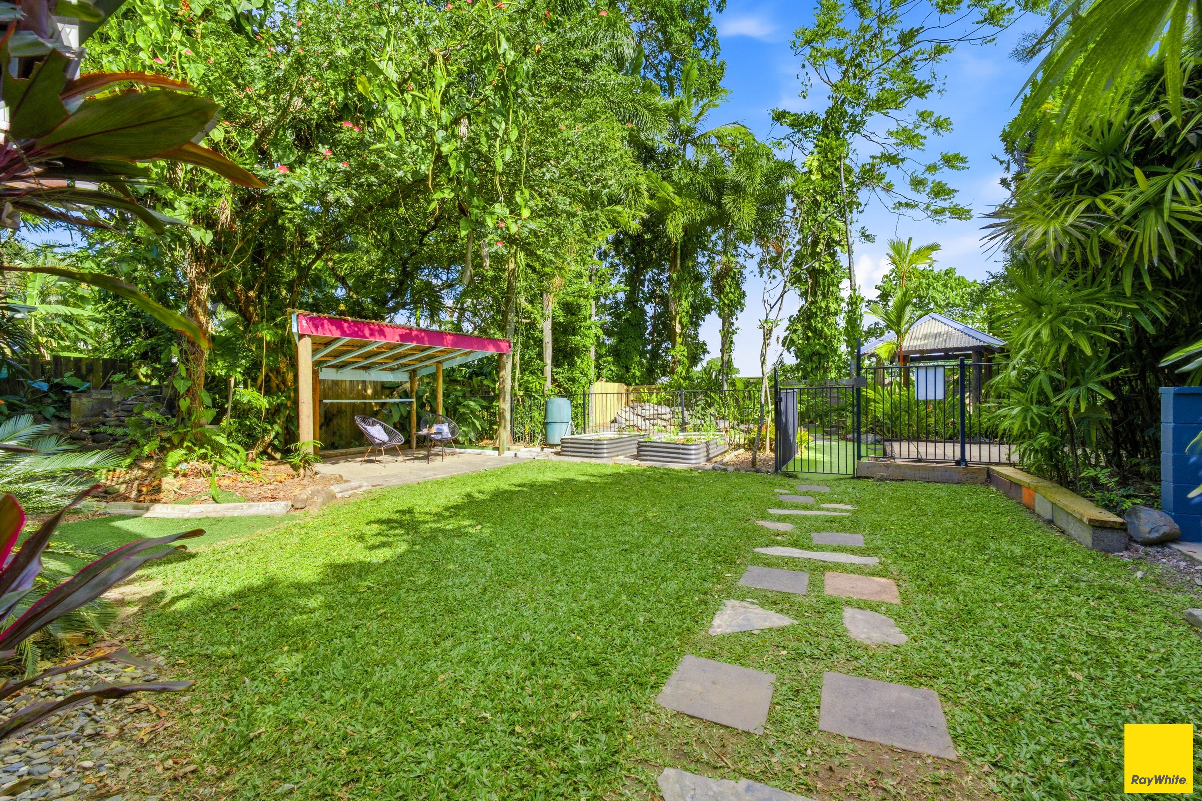 153 Greenslopes Street — photo 29 of 30