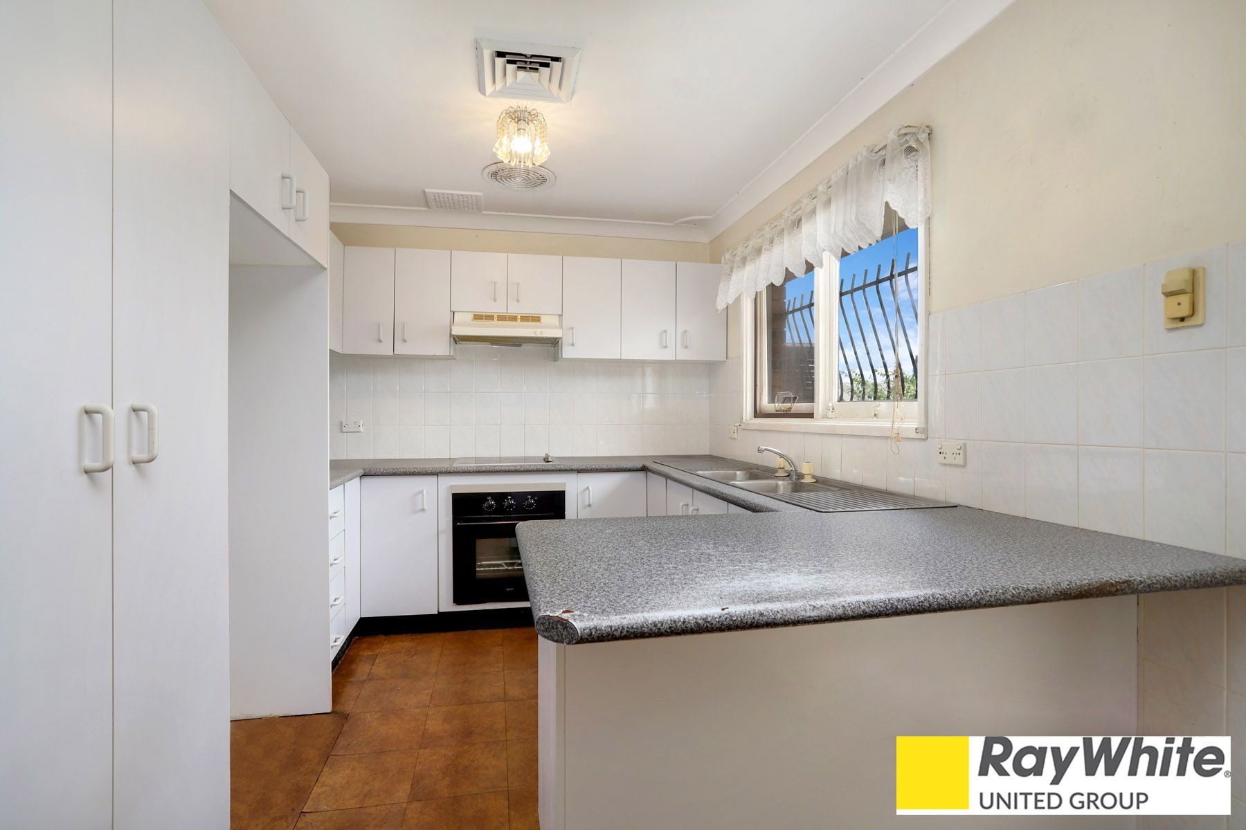 28 Thrift Street, Colyton, NSW 2760