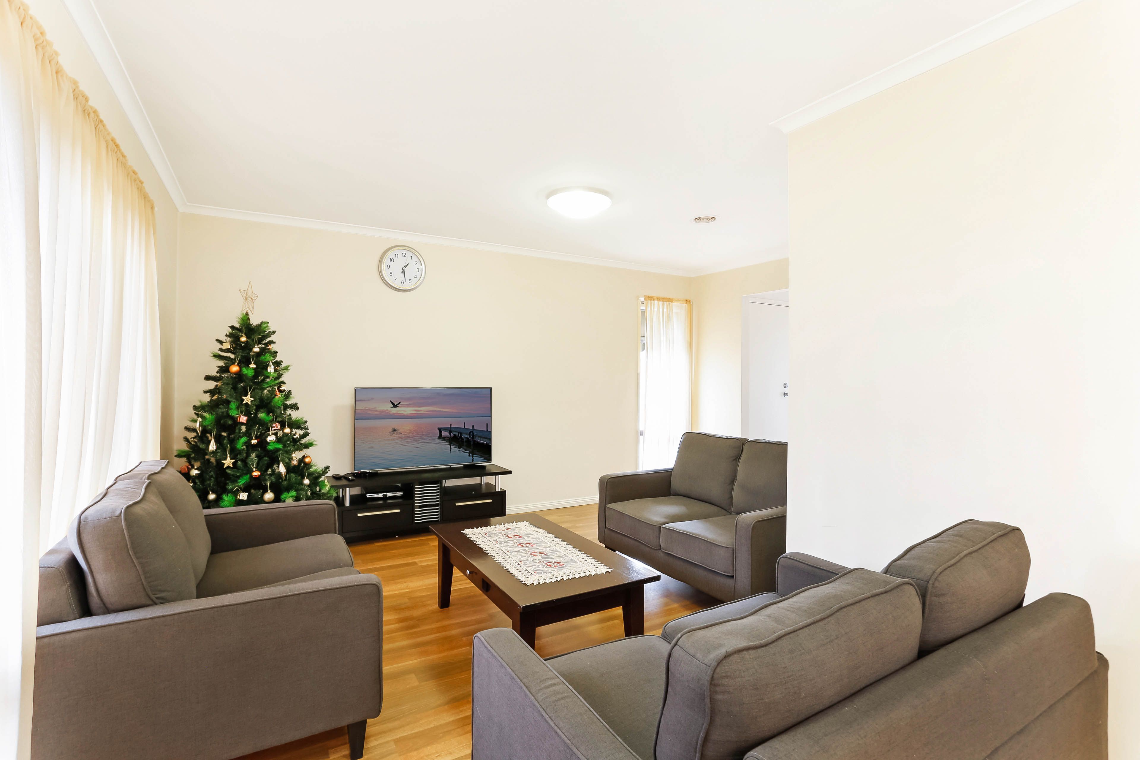 15 Manna Court, Meadow Heights, VIC 3048