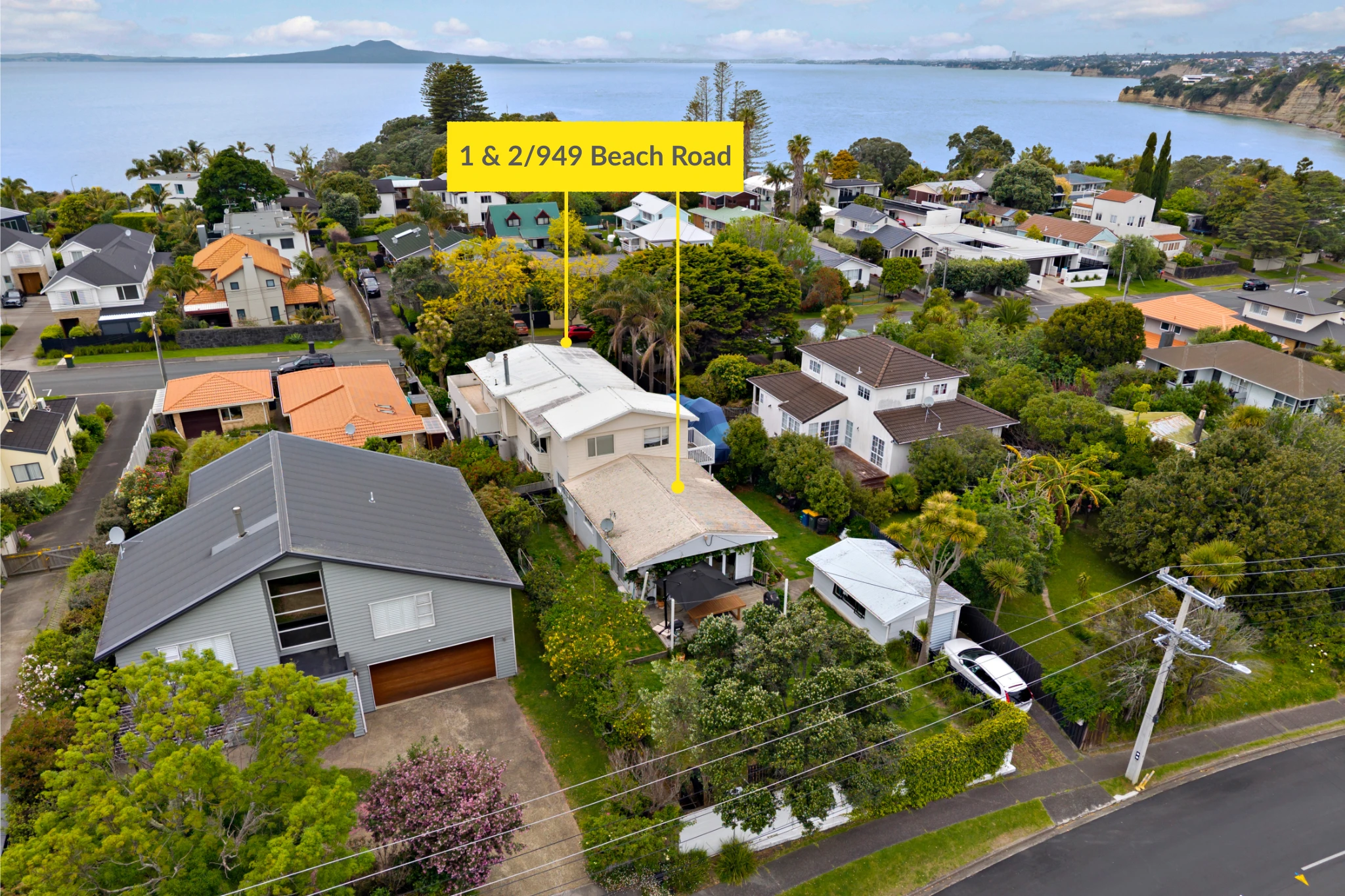 1 & 2/949 Beach Road, Torbay, North Shore City