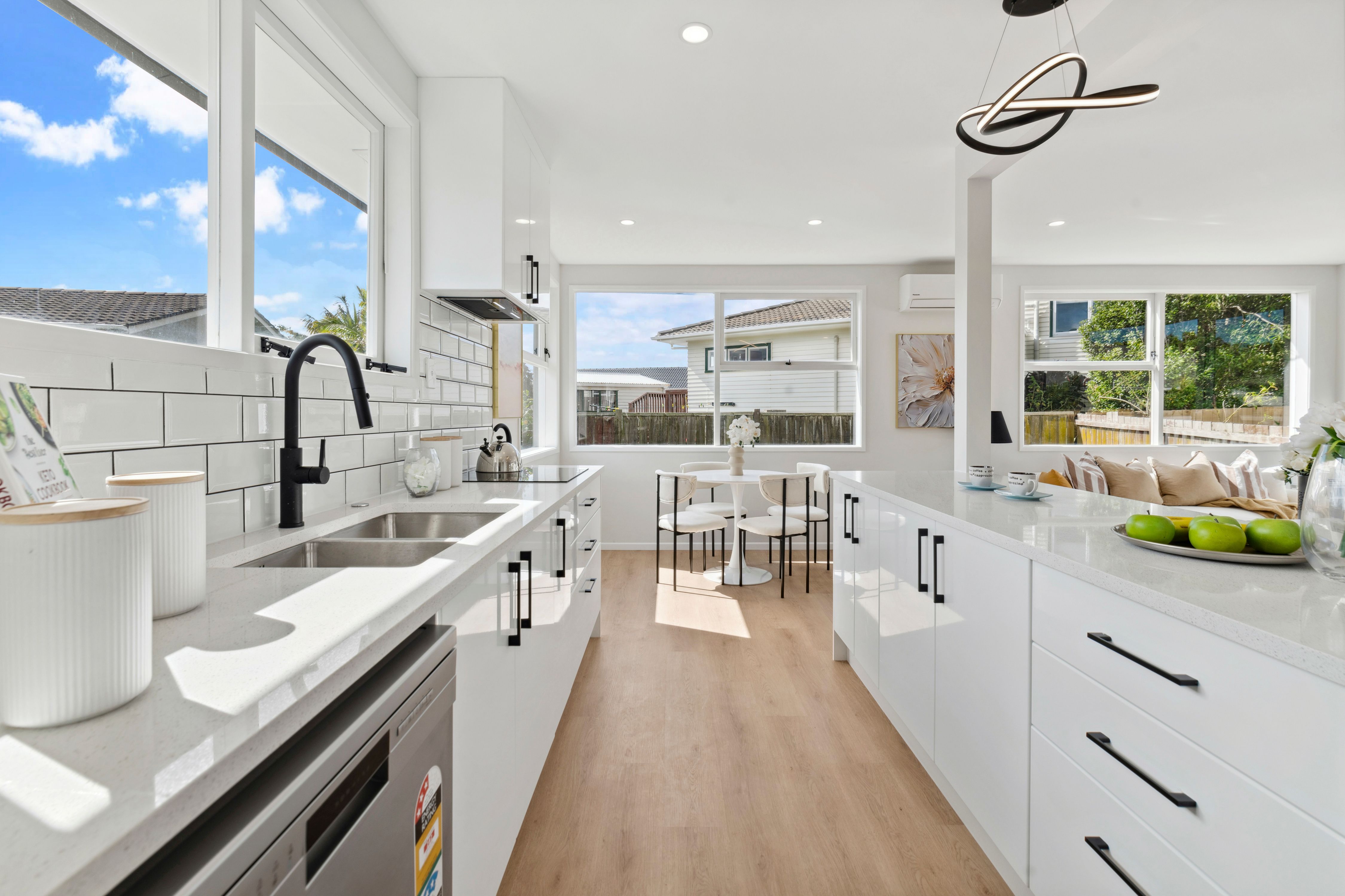 29 Lindis Place, Mangere Bridge, Manukau City