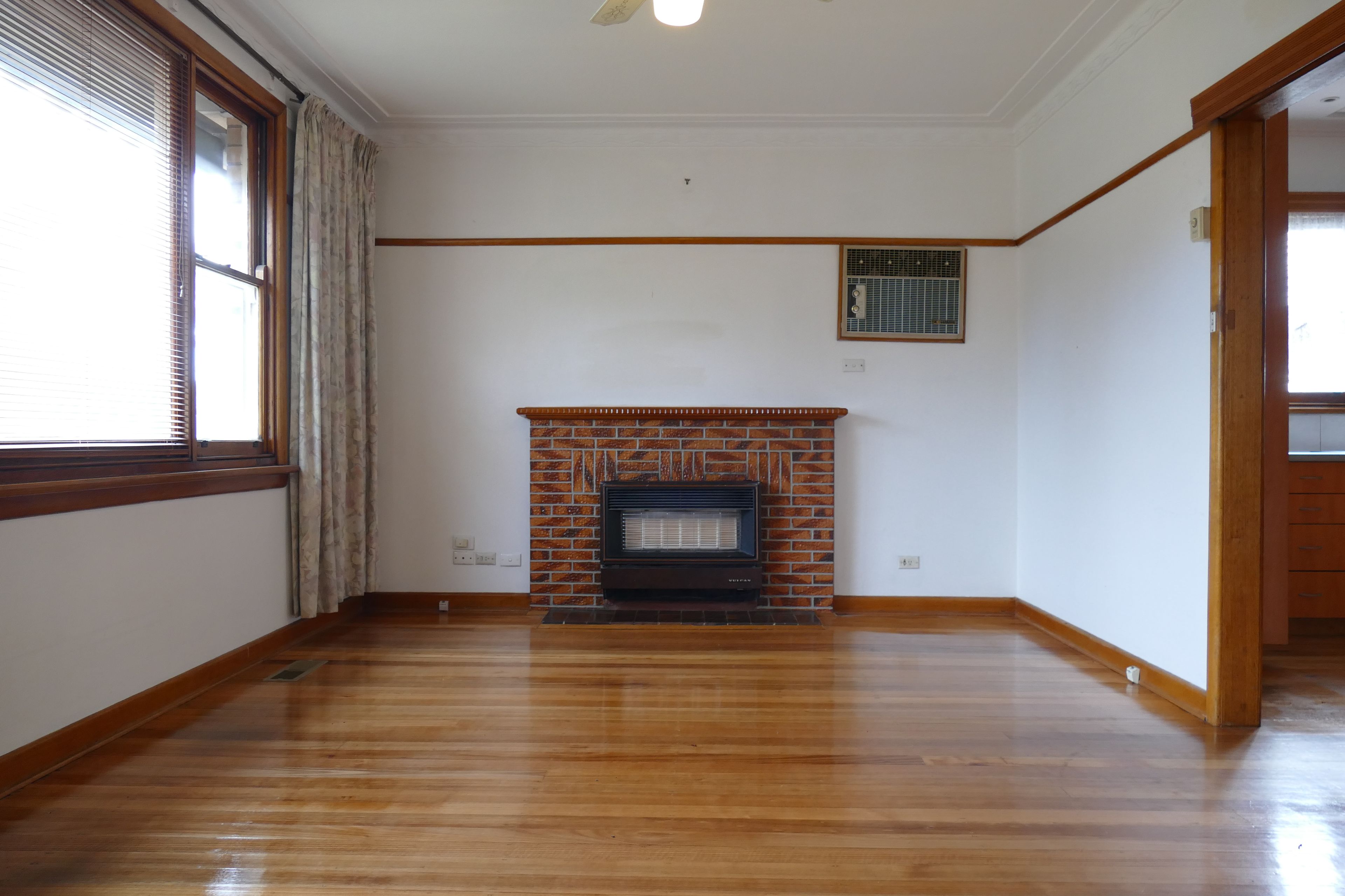 28 Glenbrook Avenue, Clayton, VIC 3168