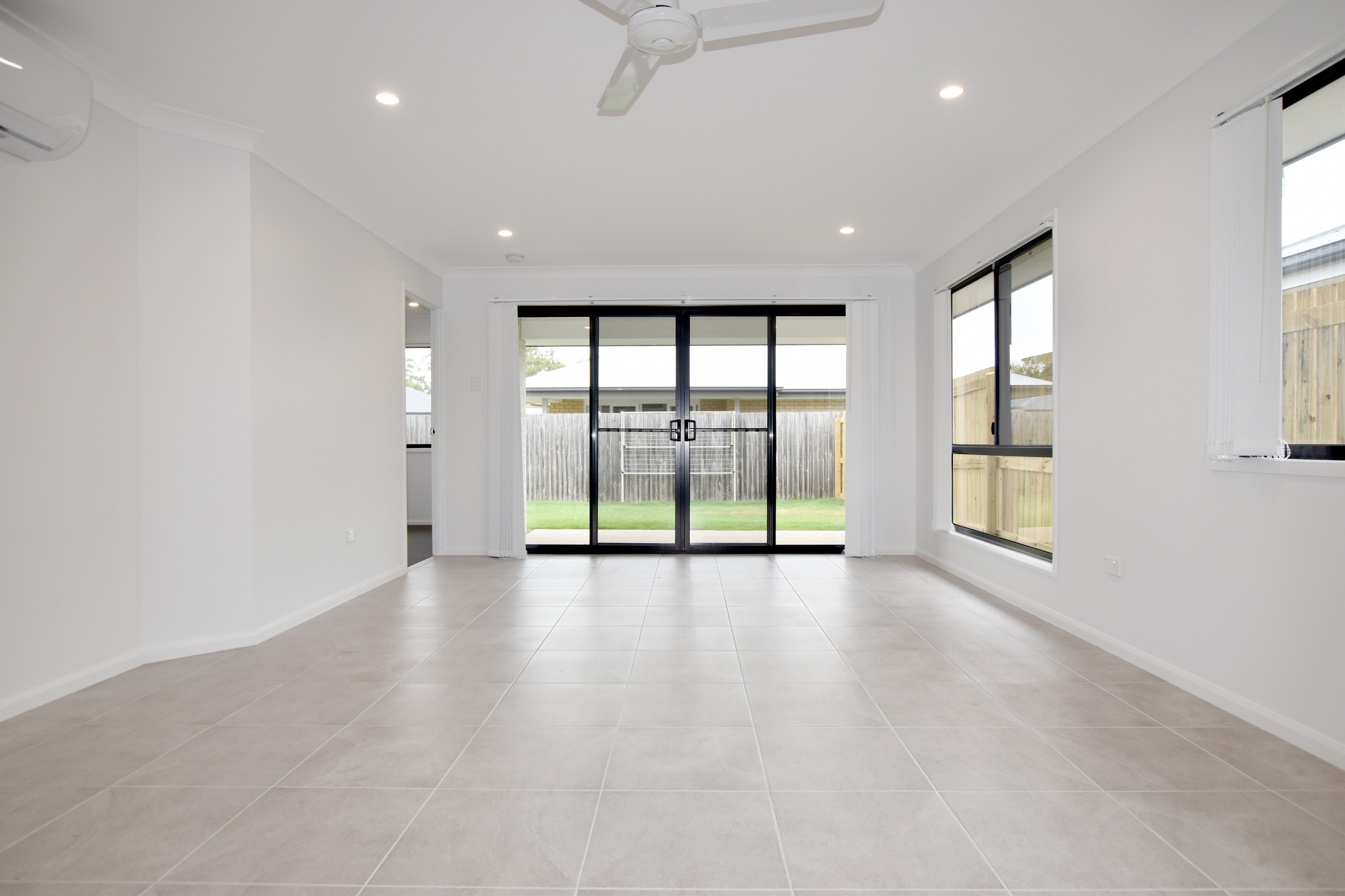 10 Powell Close, New Auckland, QLD 4680