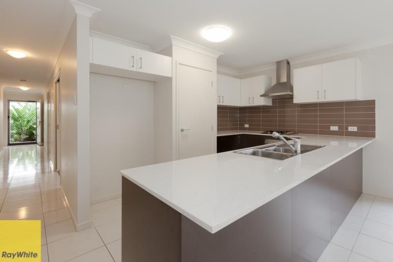 35 Sunstone Court, Logan Reserve, QLD 4133