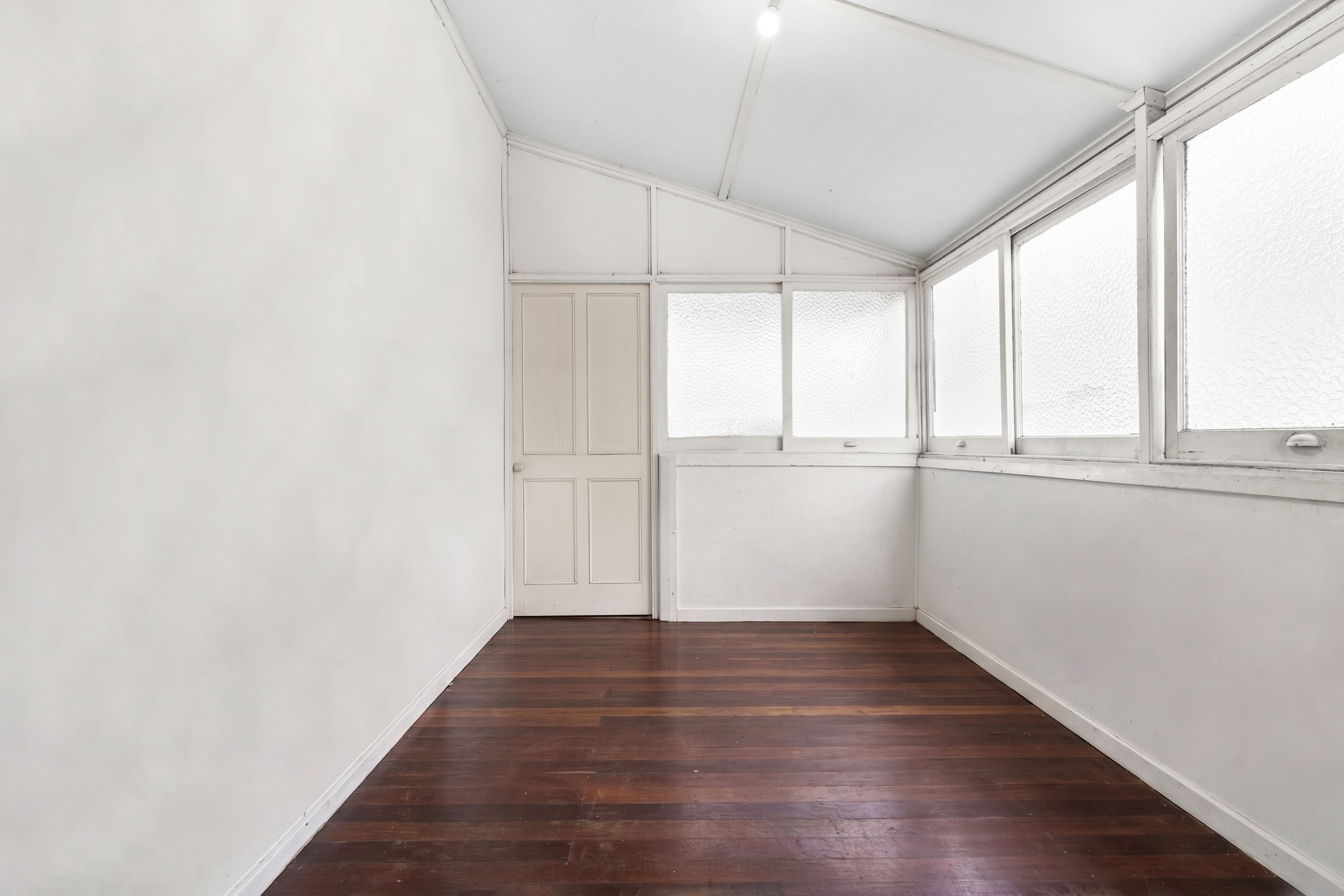 21 Clara Street — photo 20 of 23