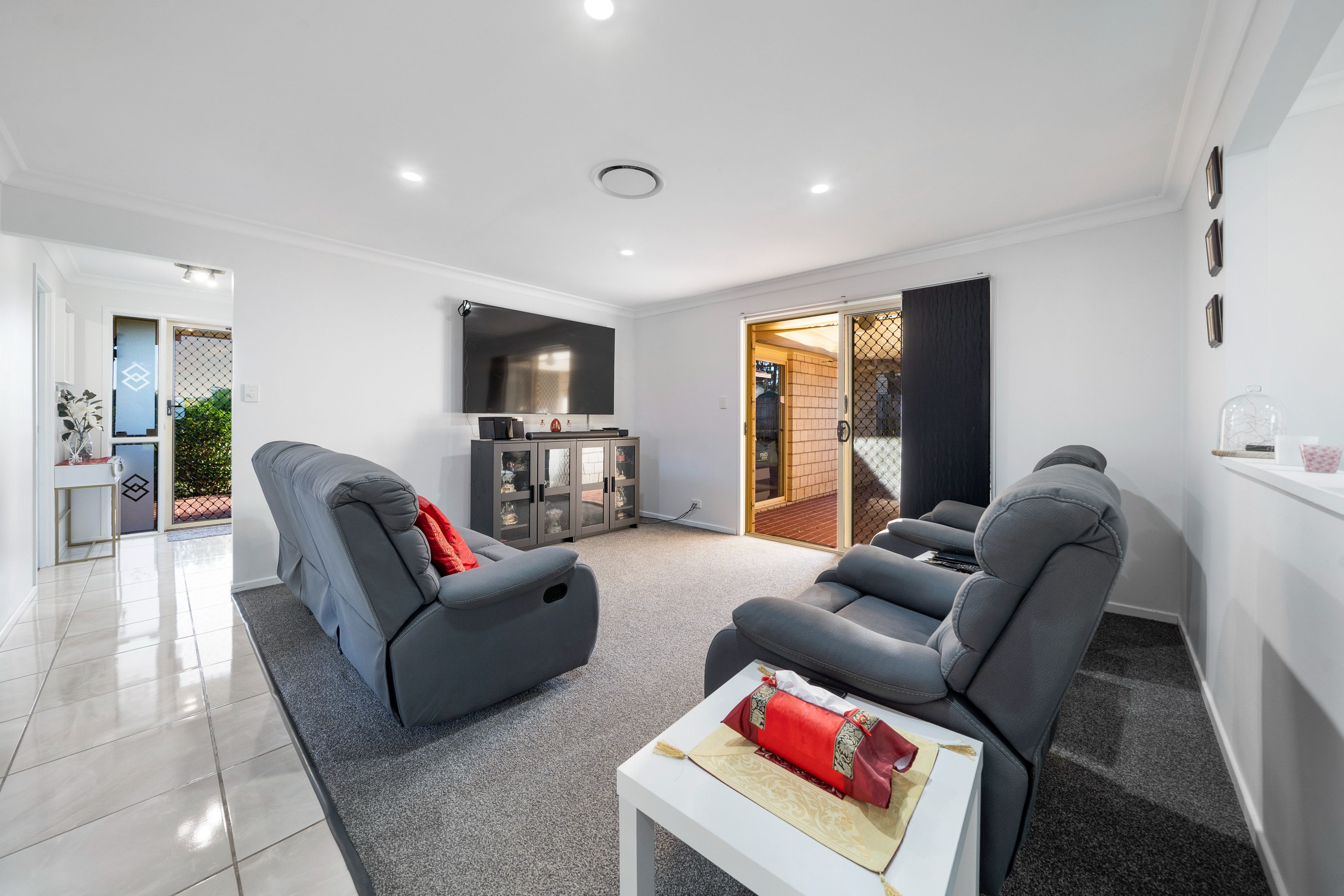 15 Fantail Court, Heritage Park, QLD 4118