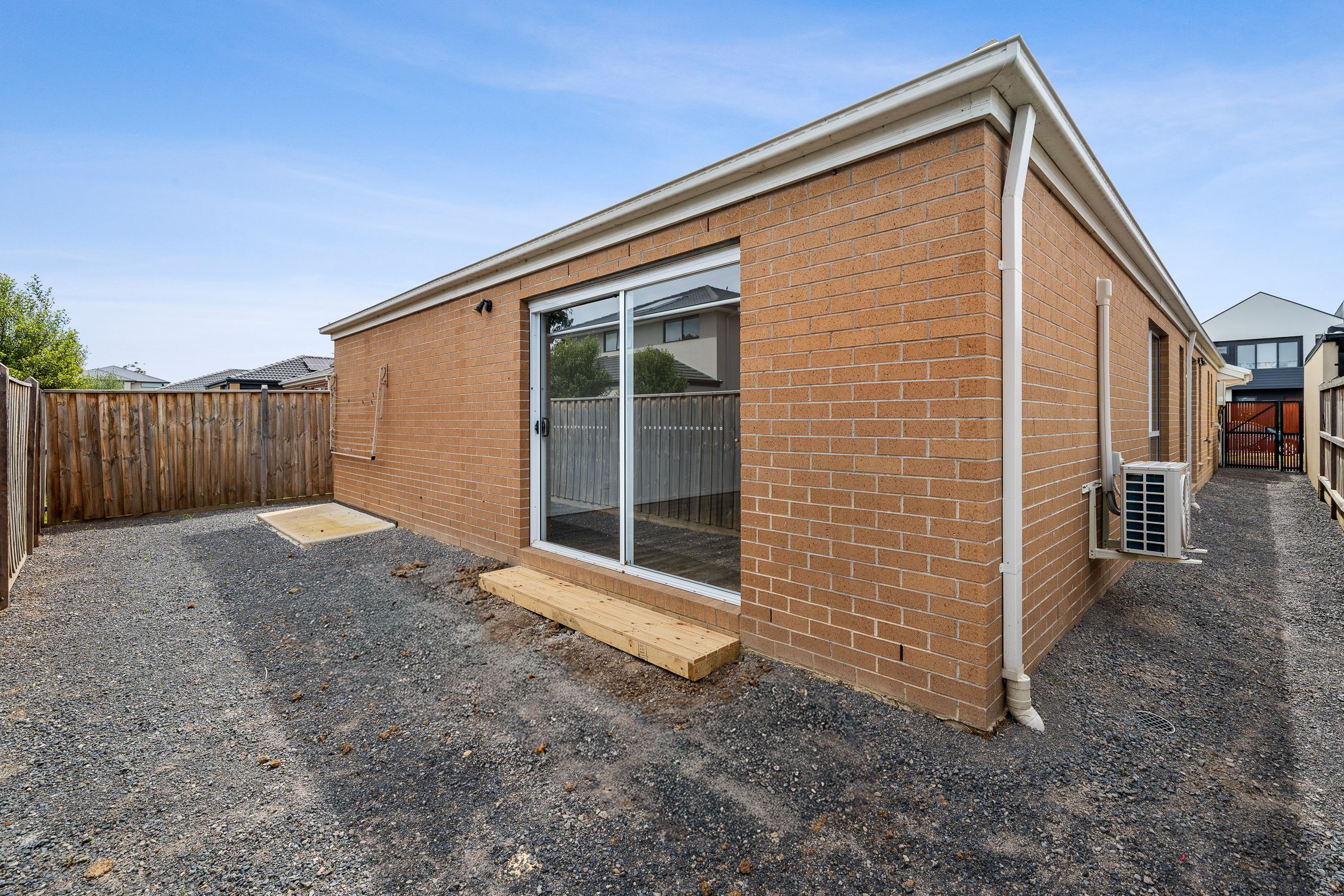 14 Greenhouse Grange — photo 10 of 11