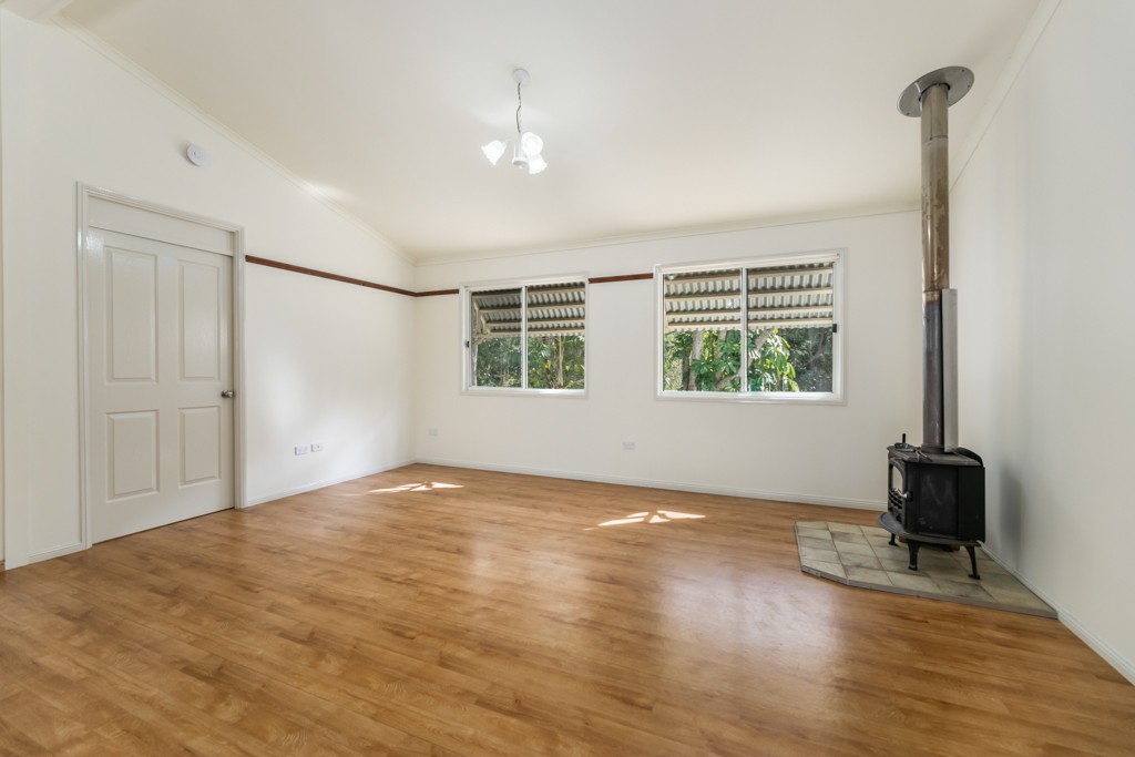 342 W Lindsay Road, Wamuran, QLD 4512