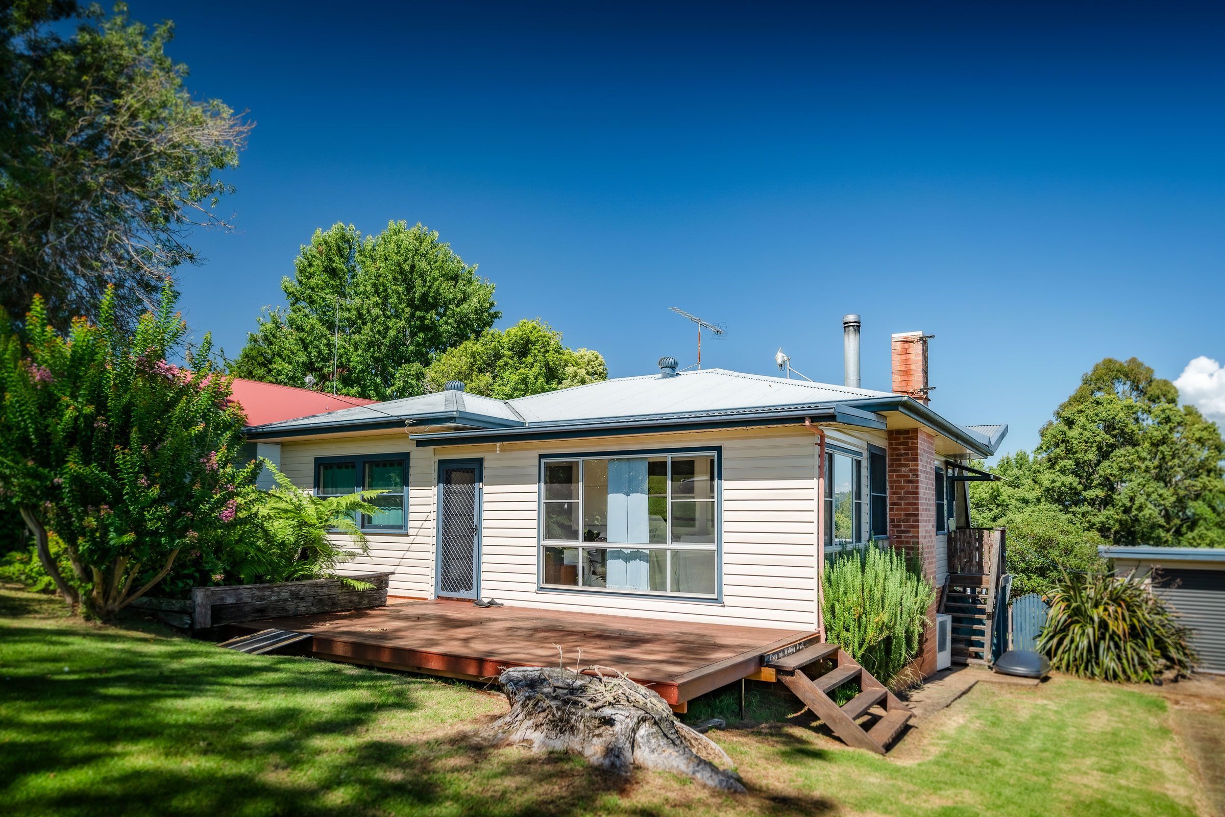 12 Beech Street, Dorrigo NSW 2453