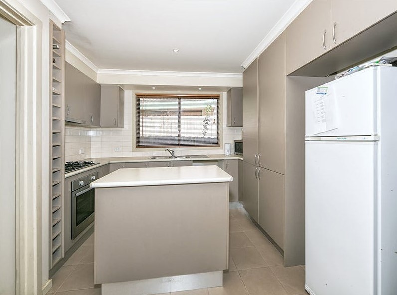4 Argyll Circuit, Melton West, VIC 3337