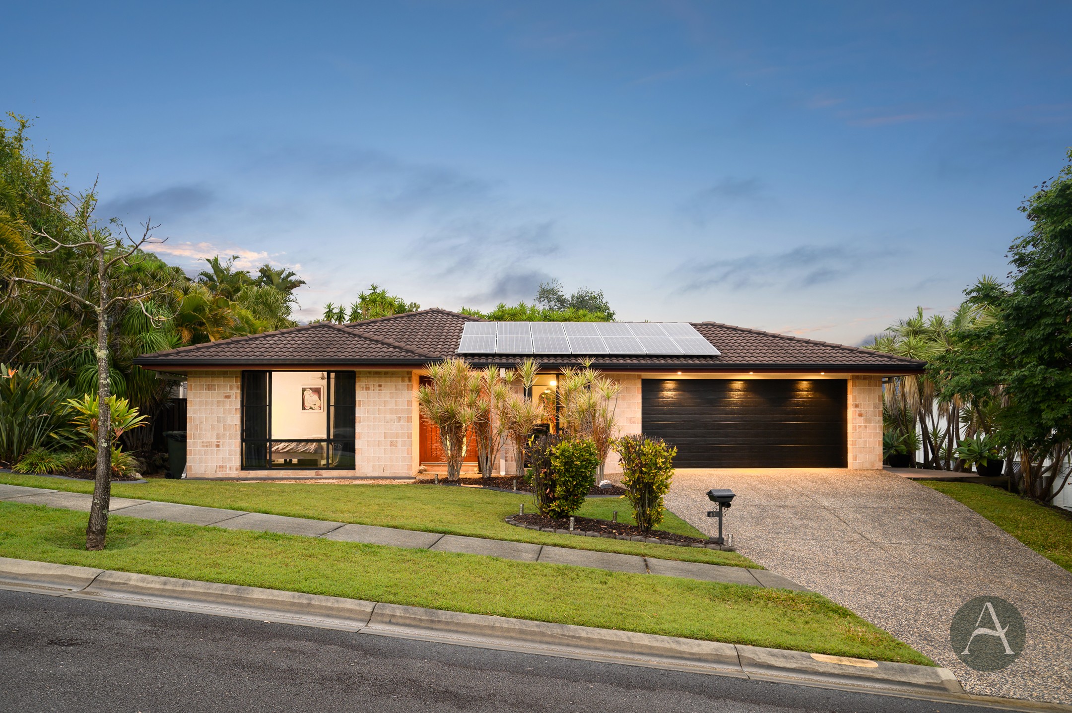 41 Gerard Street, Pacific Pines, QLD 4211