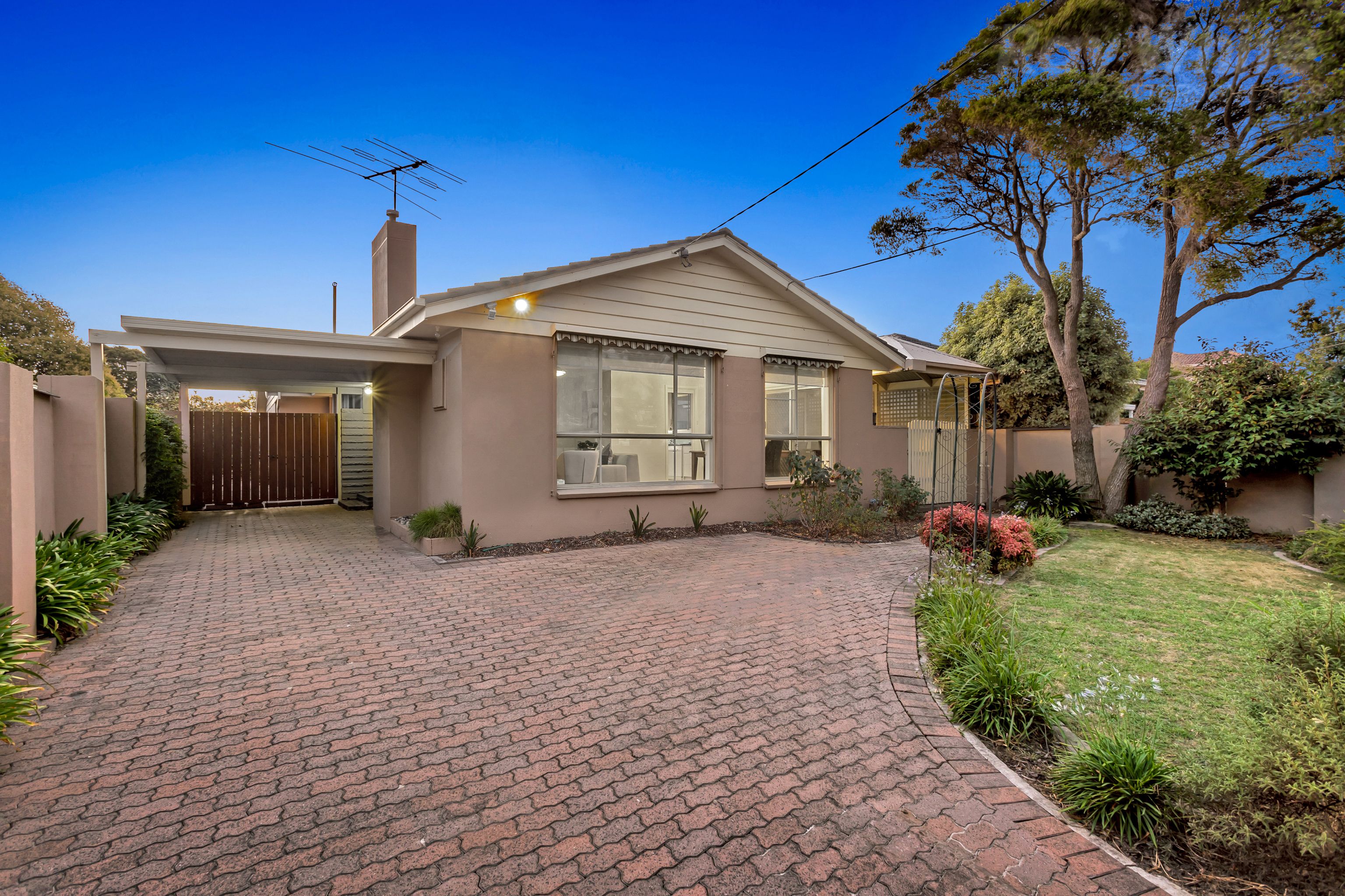 216 Wells Road, Chelsea Heights, VIC 3196 Sold House Ray White