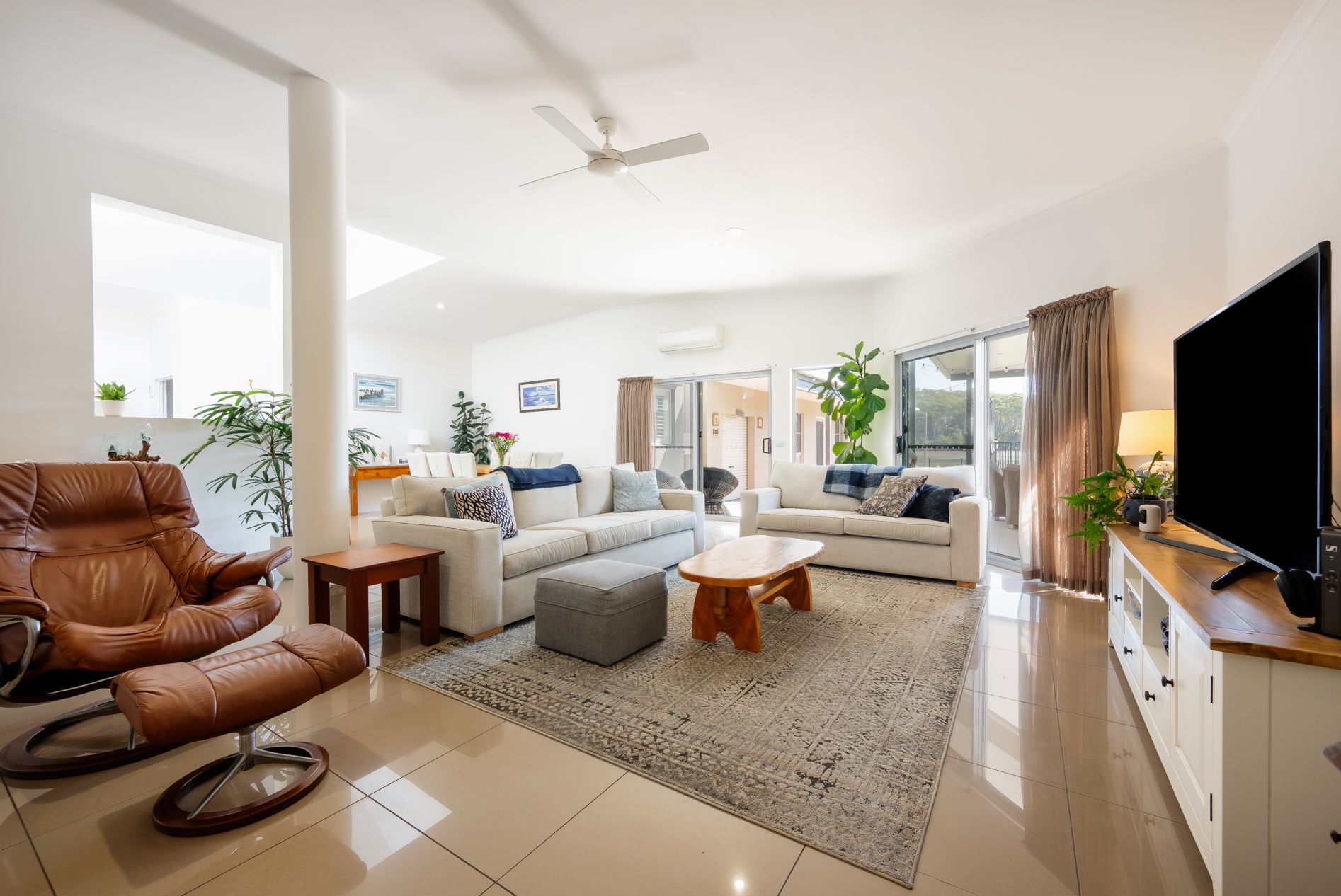 25 Melaleuca Avenue, Woolgoolga, NSW 2456