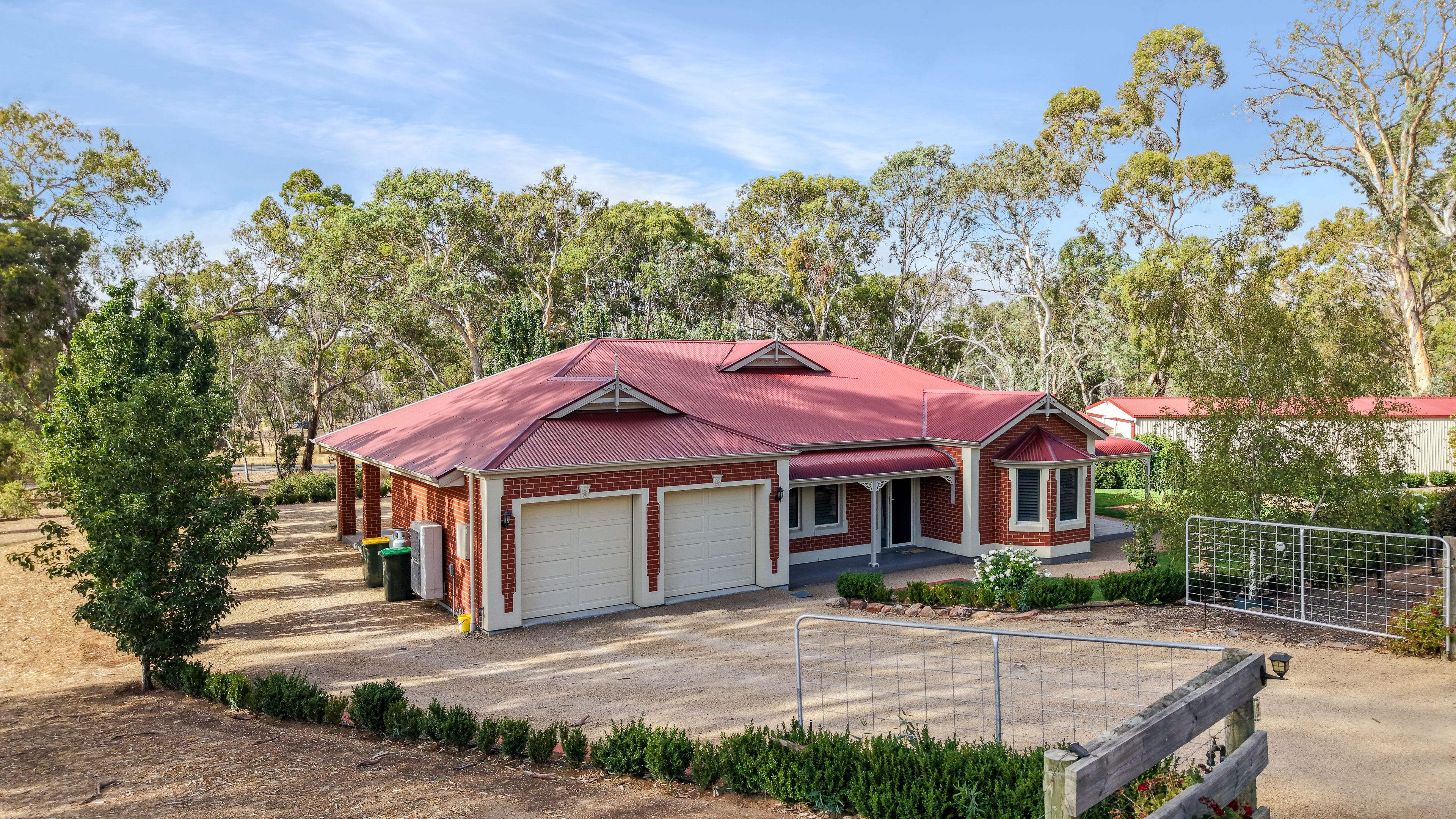 2 Cyril Minge Road, Williamstown, SA 5351