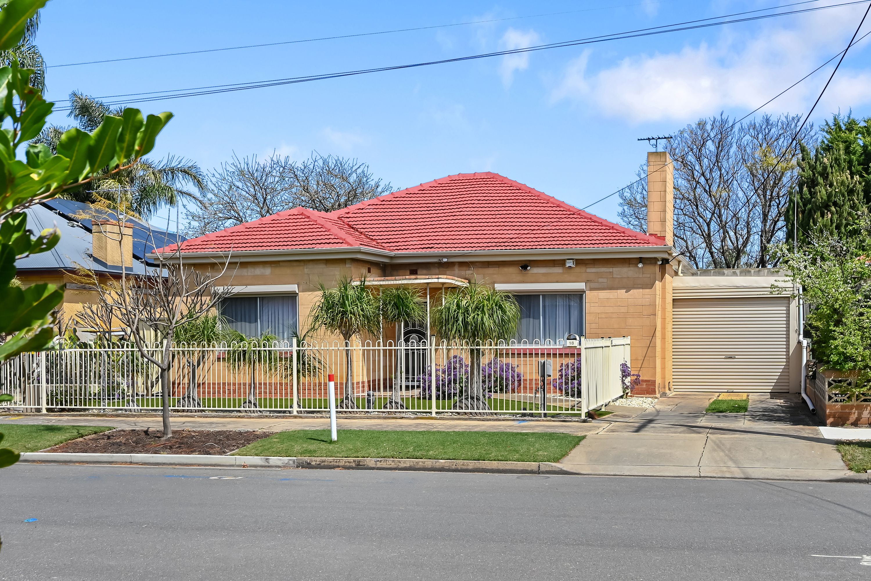 18 Dover Terrace — photo from Ray White Semaphore