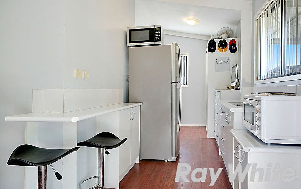 10 & 10a Inverness Road, South Penrith, NSW