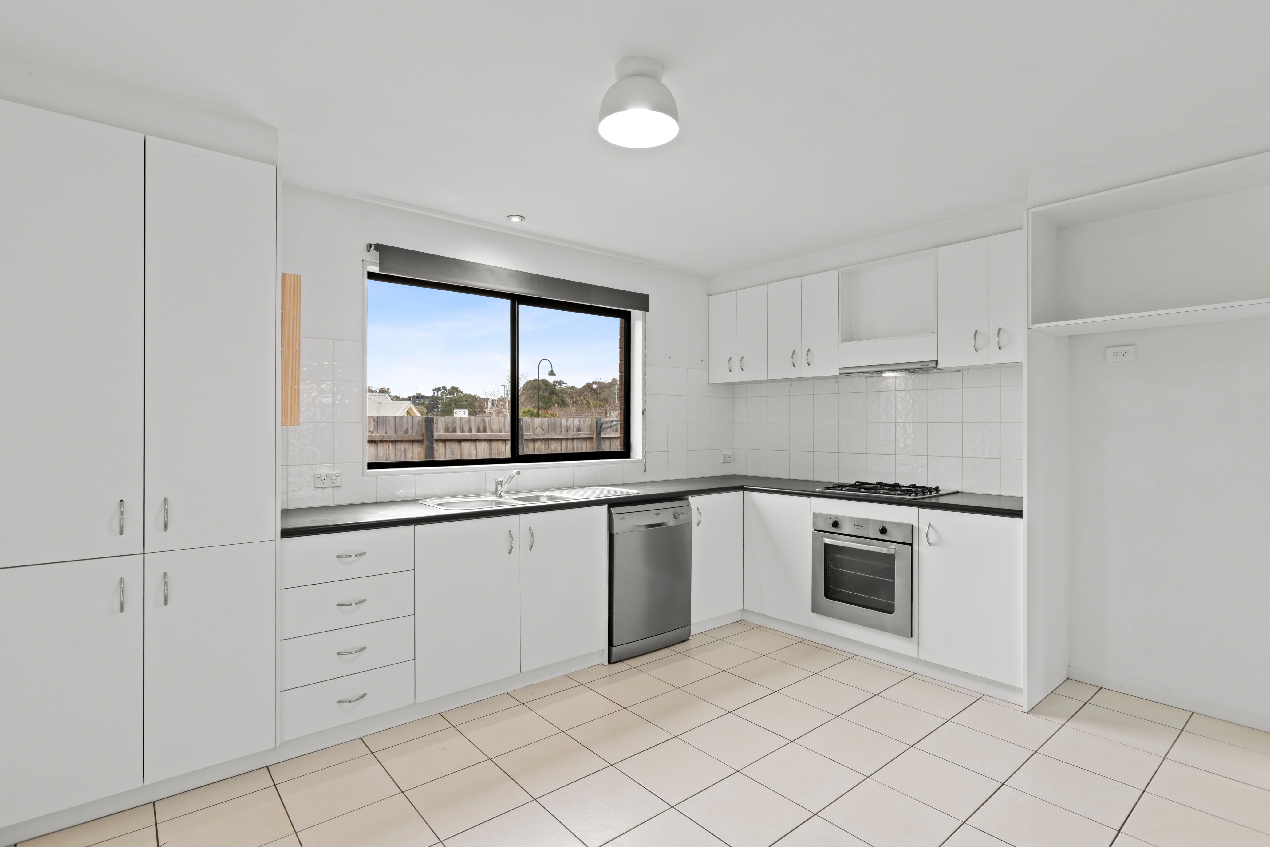 34 Daly Boulevard — photo 6 of 13