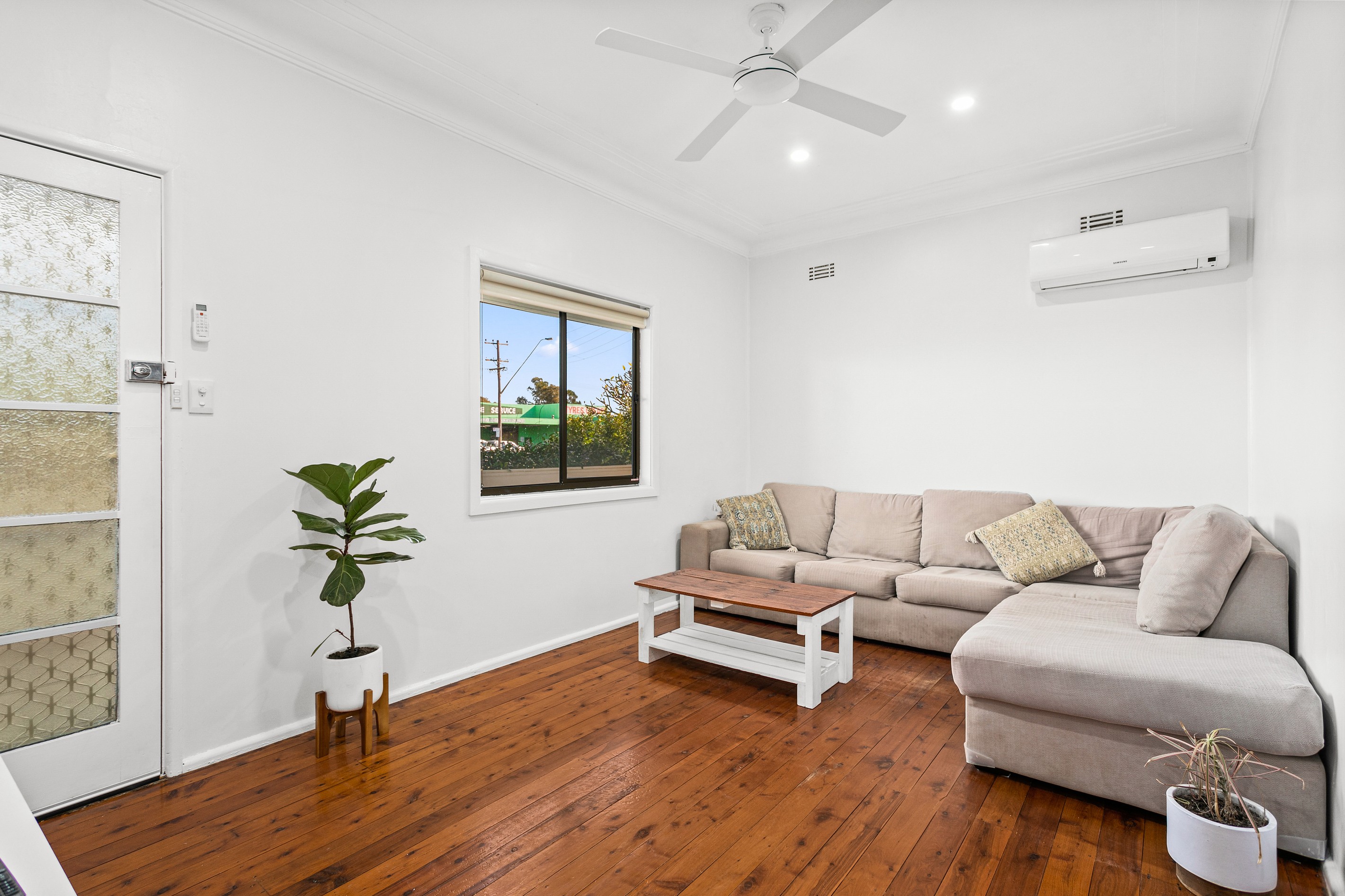 187 Shellharbour Road, Barrack Heights, NSW 2528