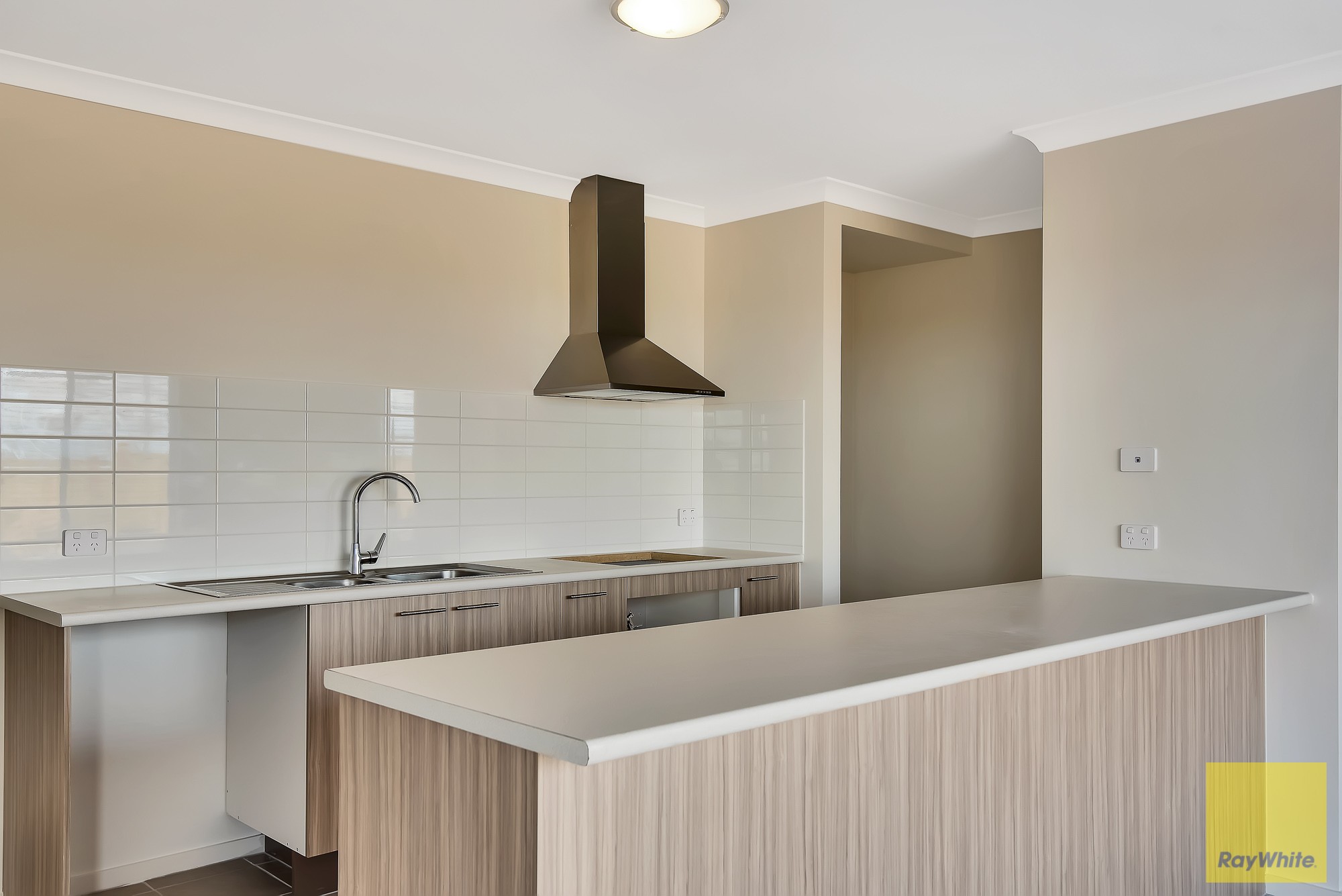27 Madden Boulevard, Tarneit, VIC 3029