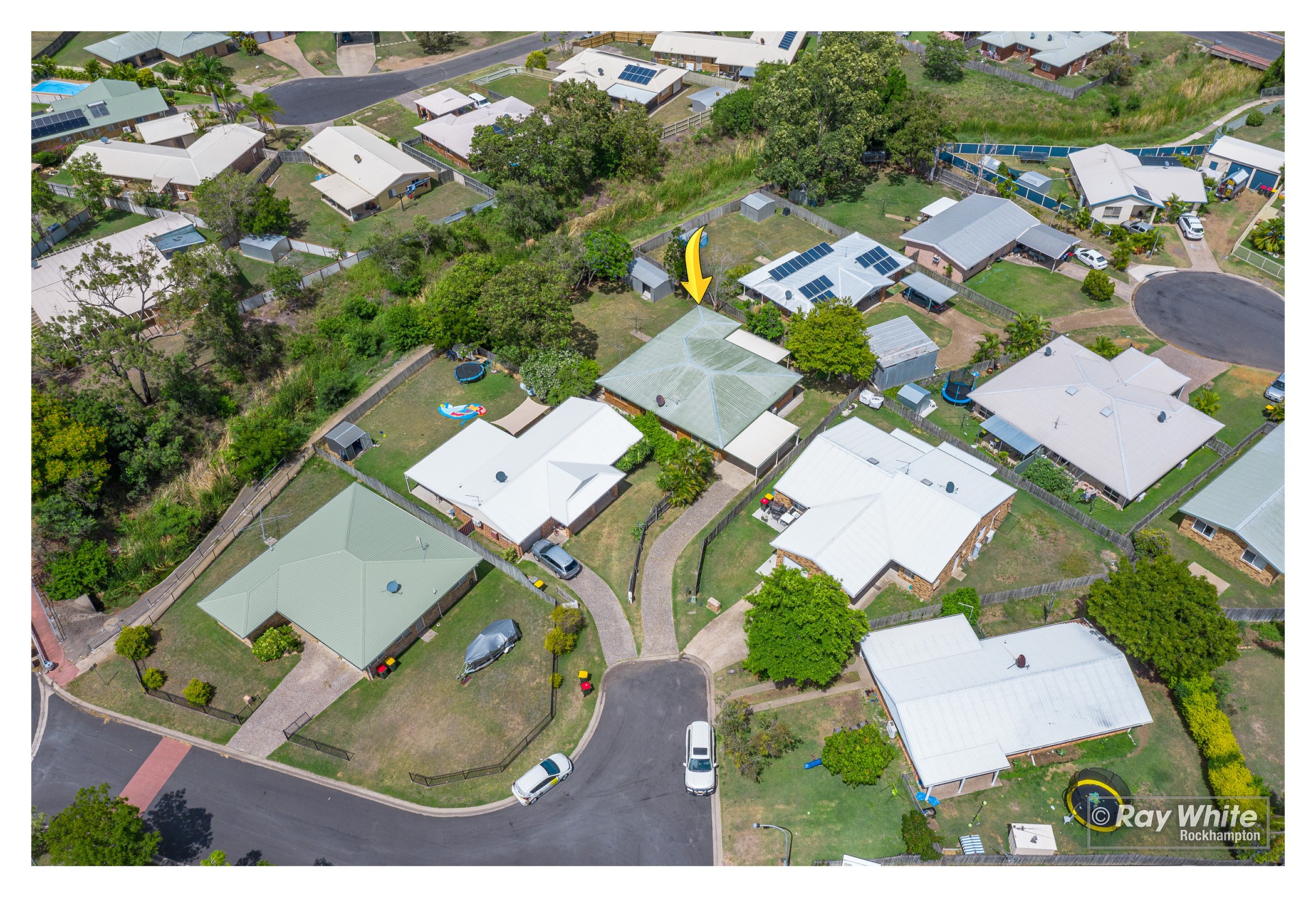 5 Michael Low Place, Norman Gardens, QLD 4701