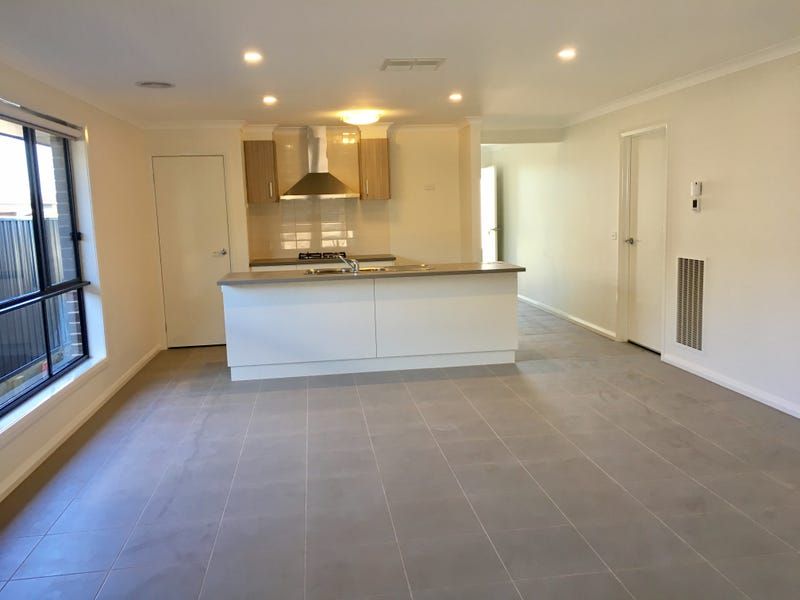 46 Strauss Street, Springdale Heights, NSW 2641