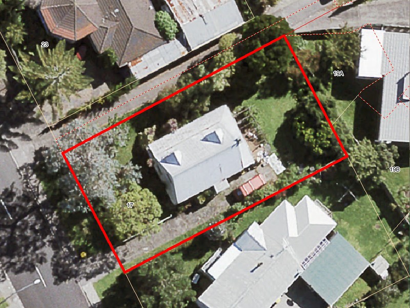 17 Farwood Drive, Henderson, Waitakere City