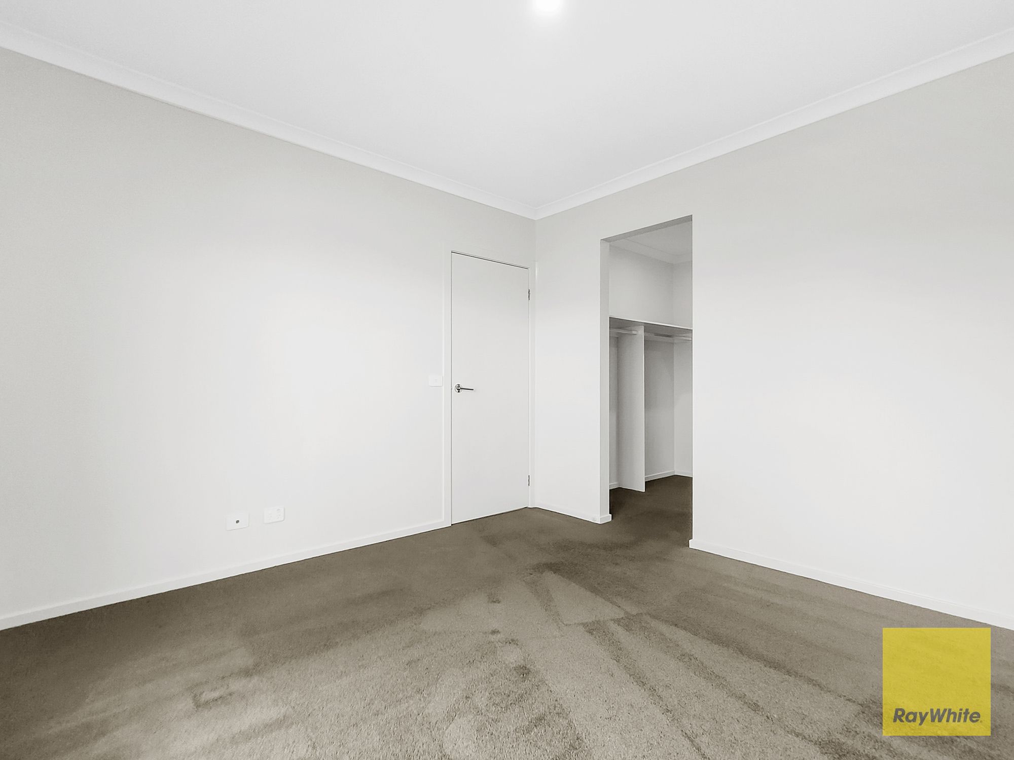 32 Rosette Crescent — photo 20 of 25