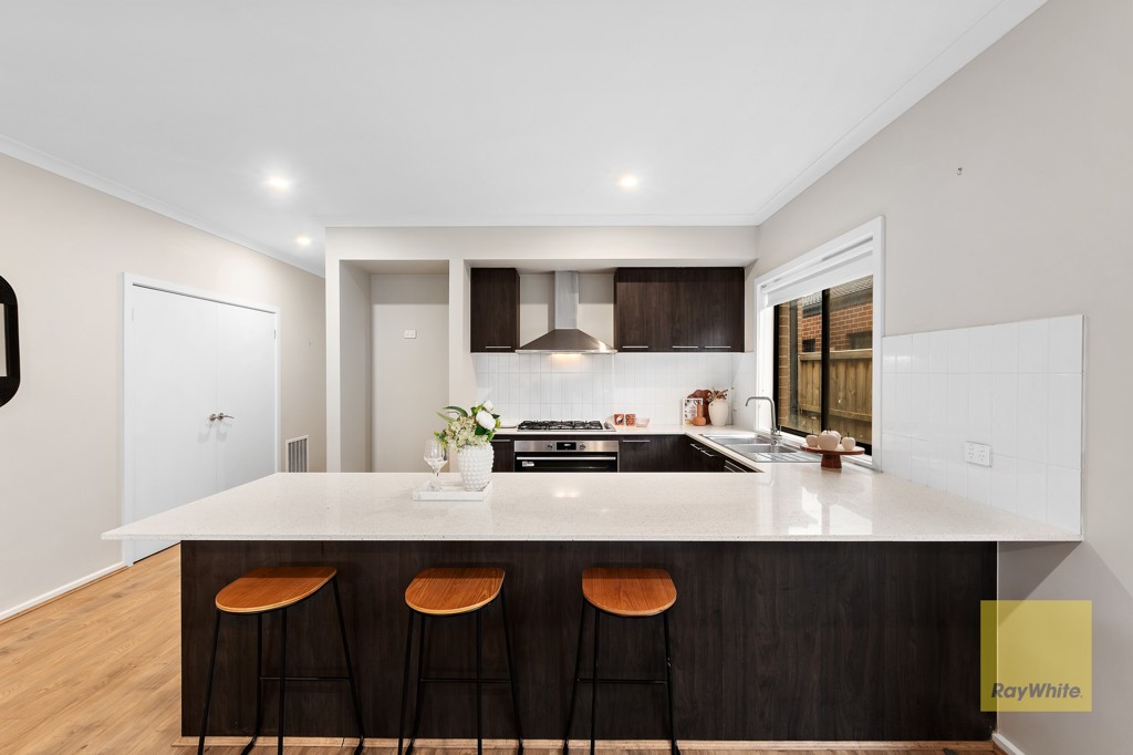11 Scorpio Road, WEIR VIEWS, VIC 3338