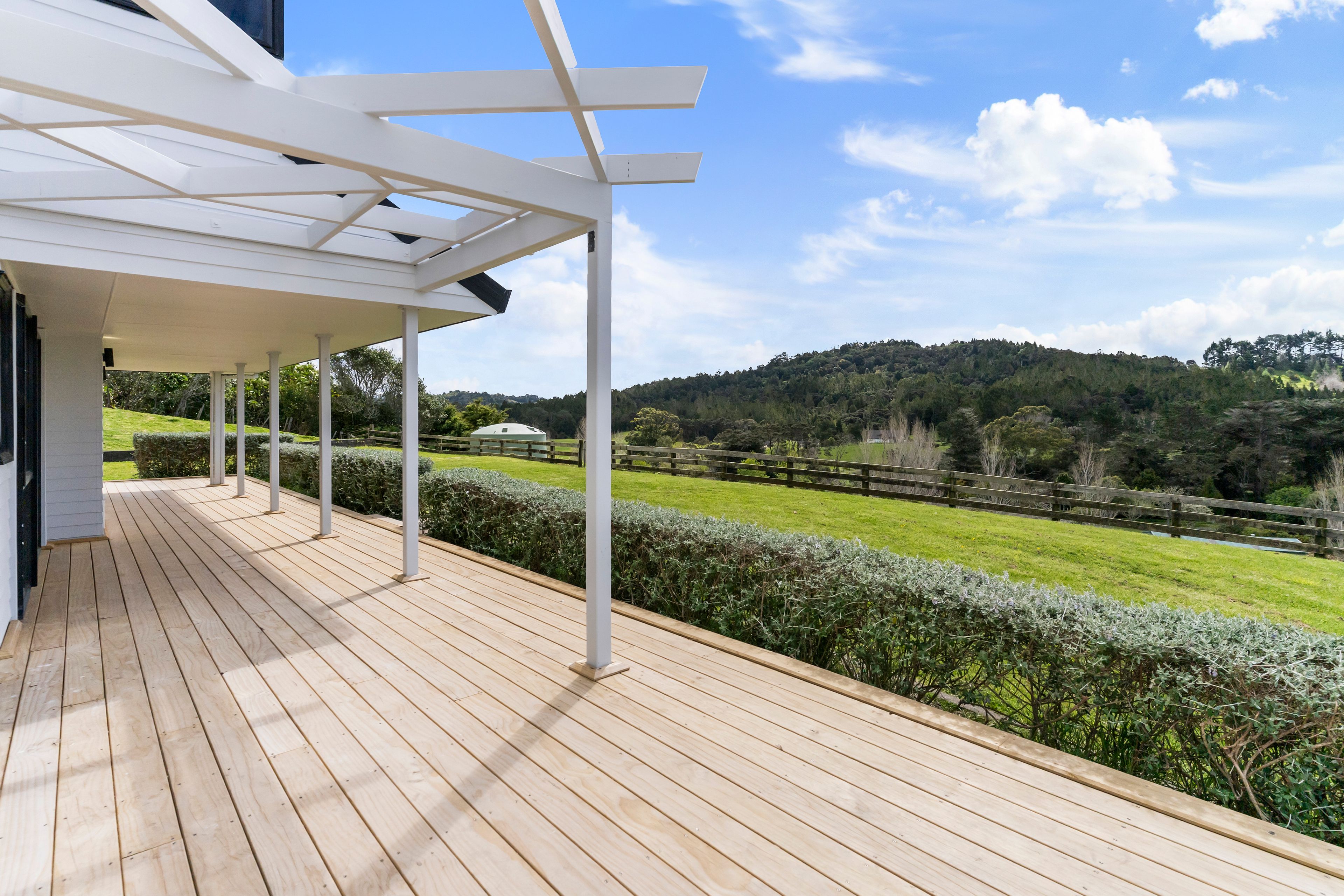 384 Pine Valley Road, Dairy Flat, Rodney