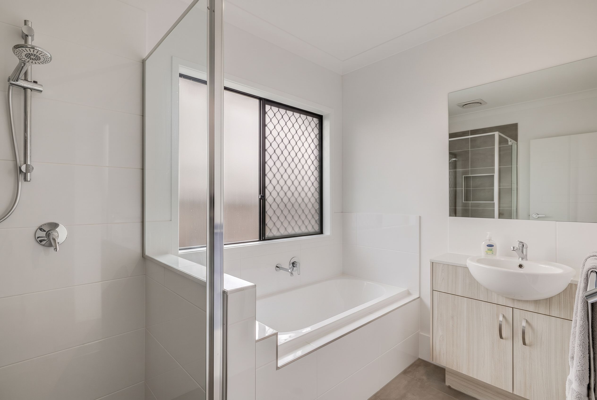 23 Tallowwood Boulevard — photo 10 of 12