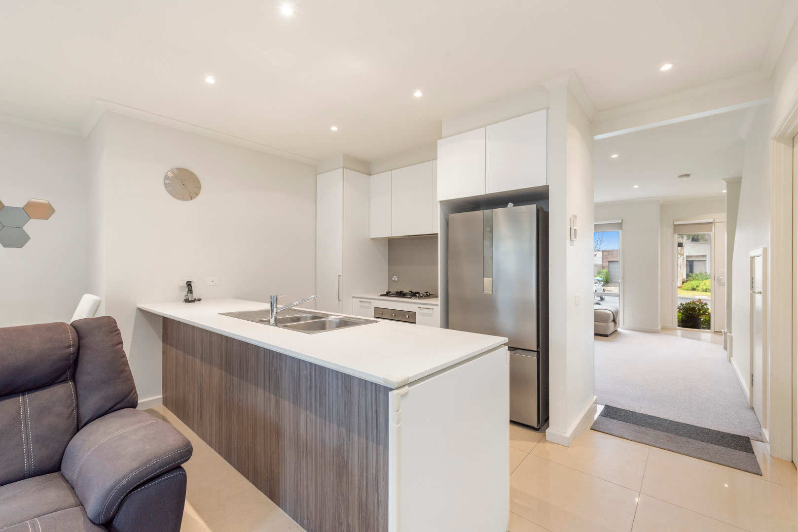 15 Cascades Way, Wantirna South, VIC 3152