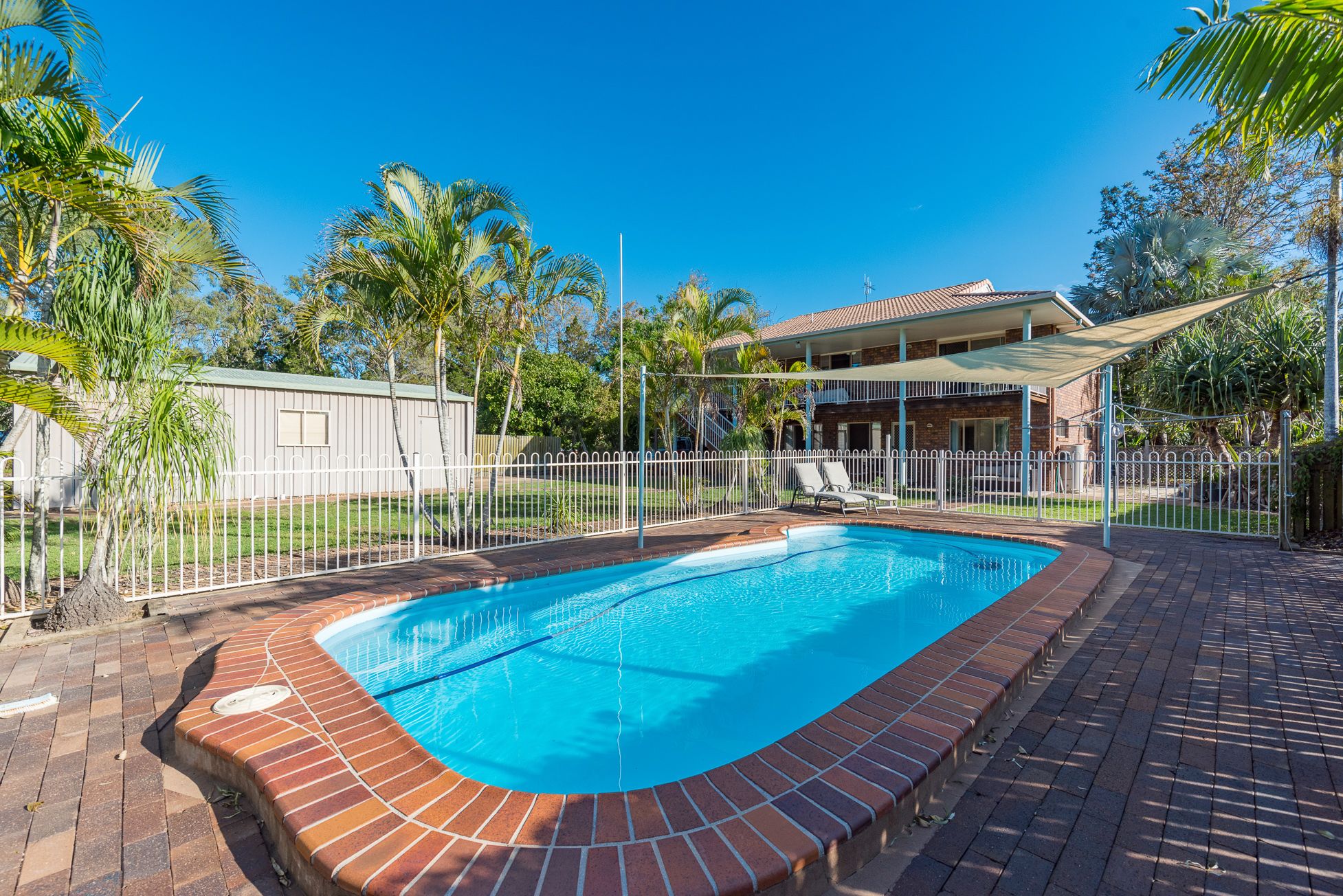 15 Moore Park Road, Moore Park Beach, QLD 4670