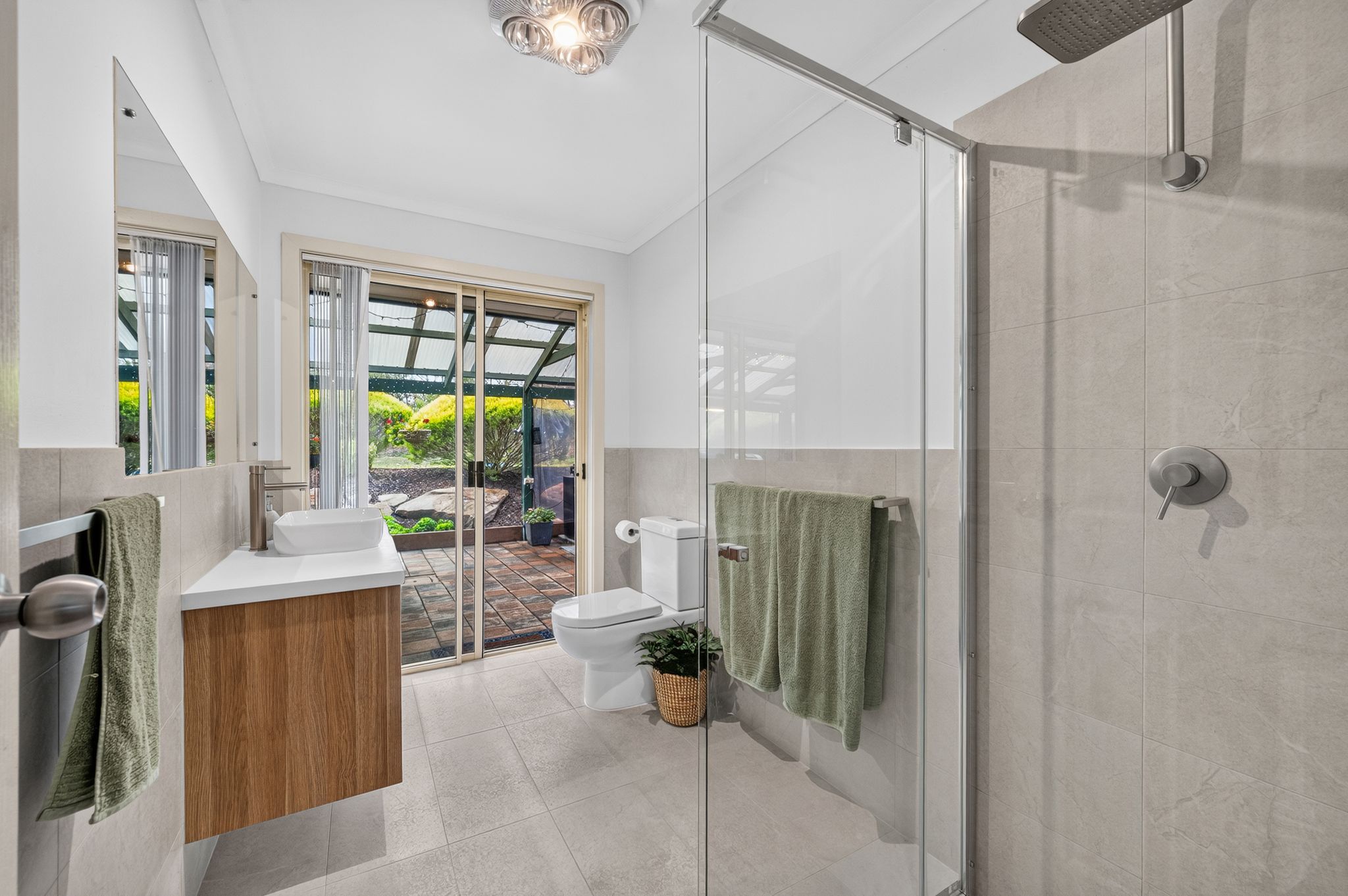 8 Rounsevell Road — photo 5 of 15
