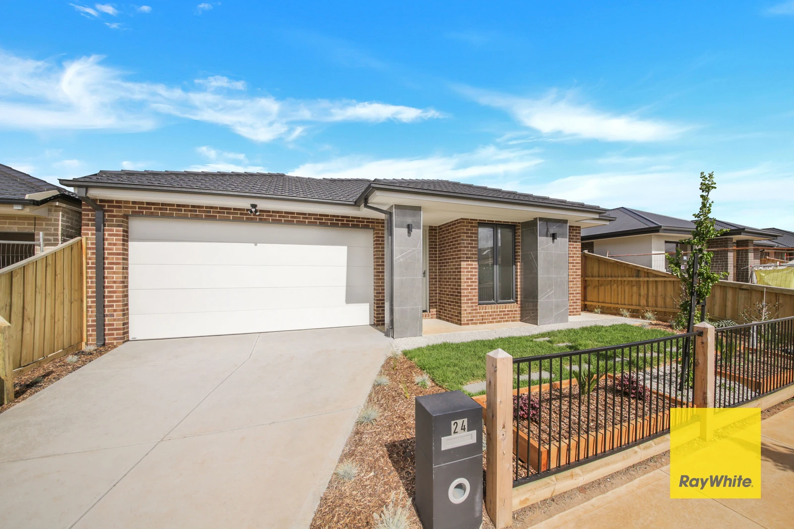 24 Azalea Way, Rockbank, VIC 3335