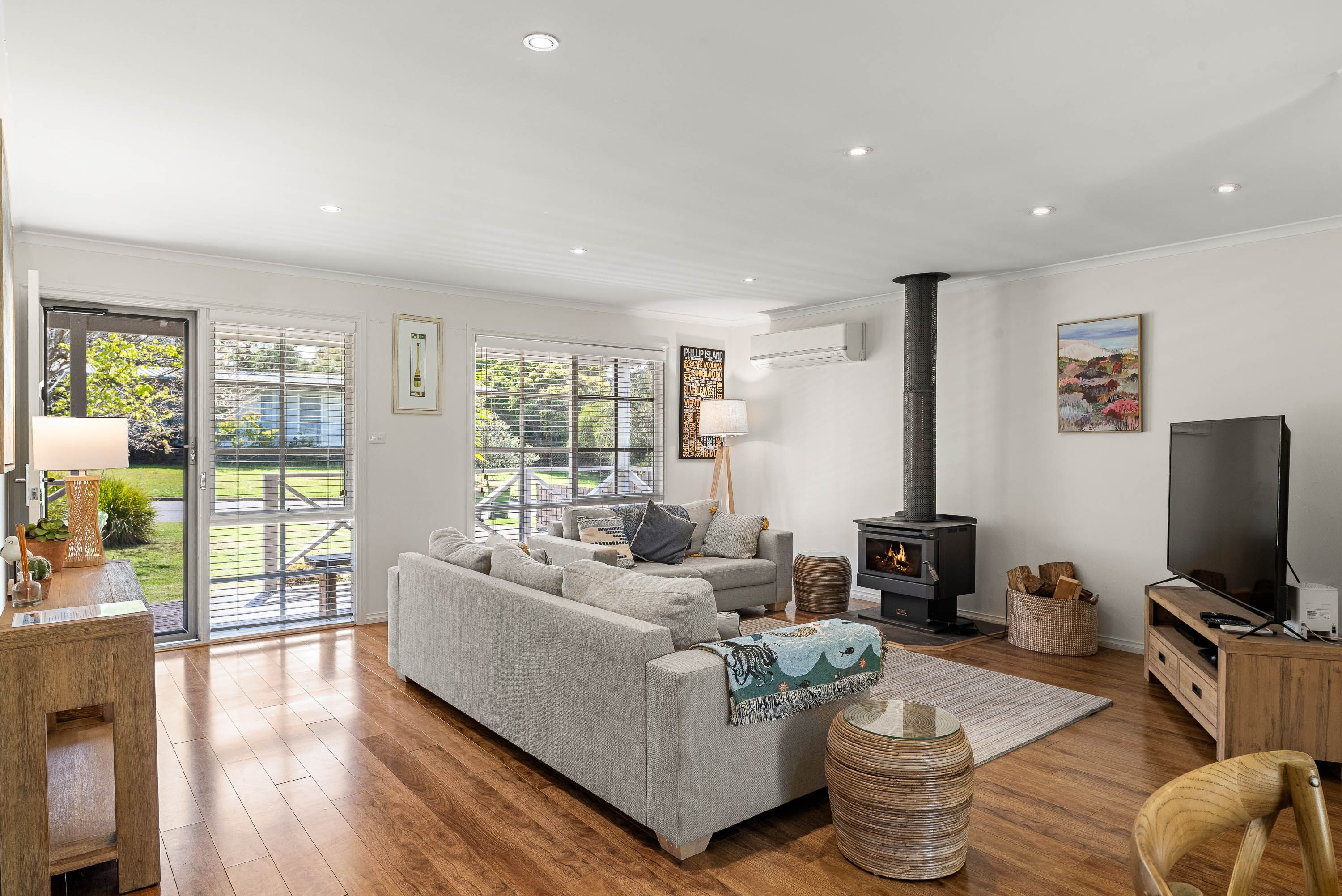 15 Cypress Court — photo 3 of 19