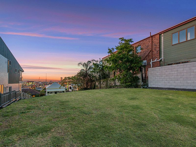 7 Teneriffe Drive, New Farm, QLD 4005