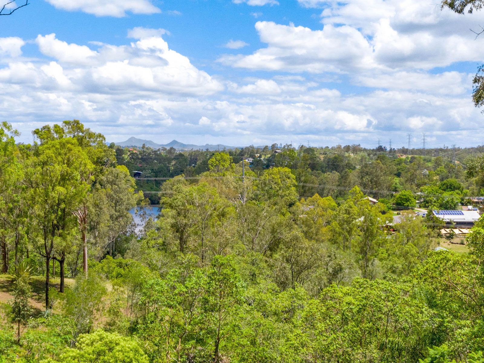 131 College Road, Karana Downs, QLD 4306
