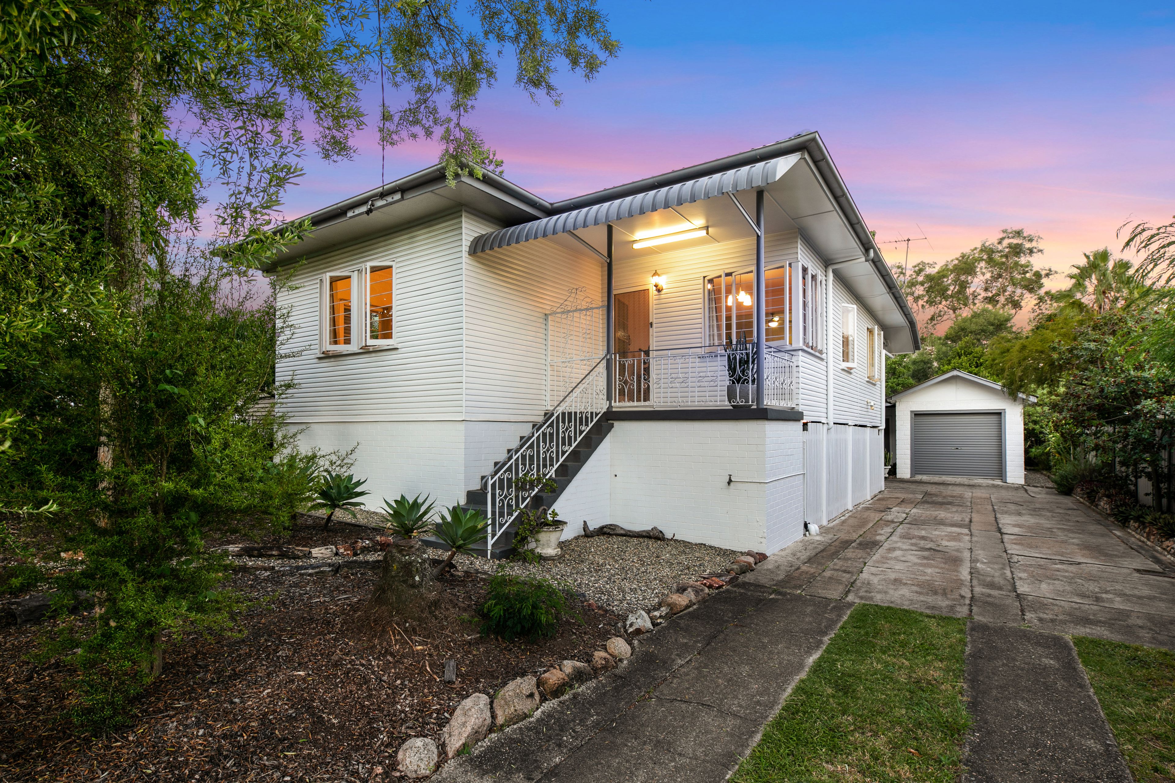 190 Dowding Street, Oxley QLD 4075
