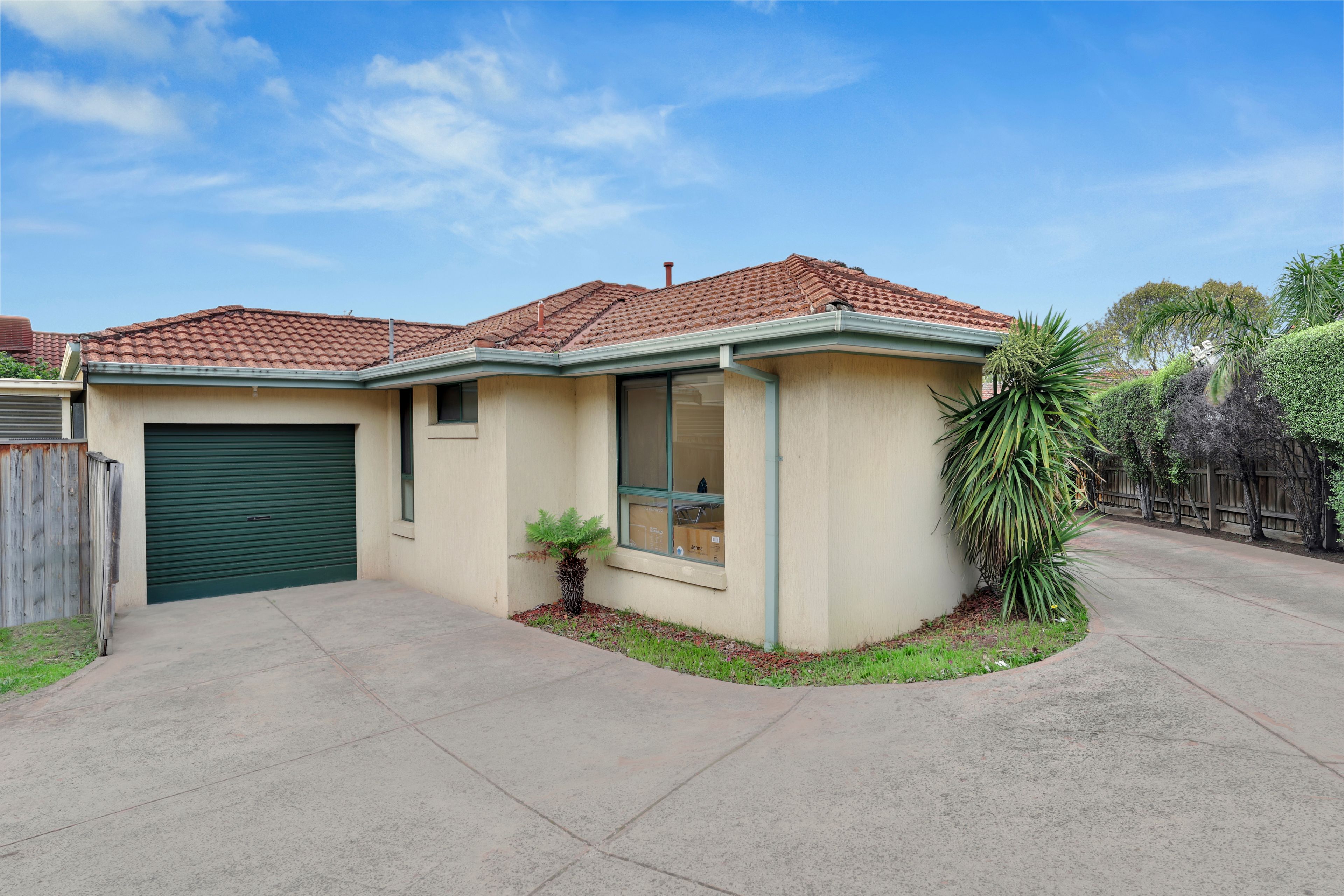 1/11 Rule Close, Mill Park, VIC 3082