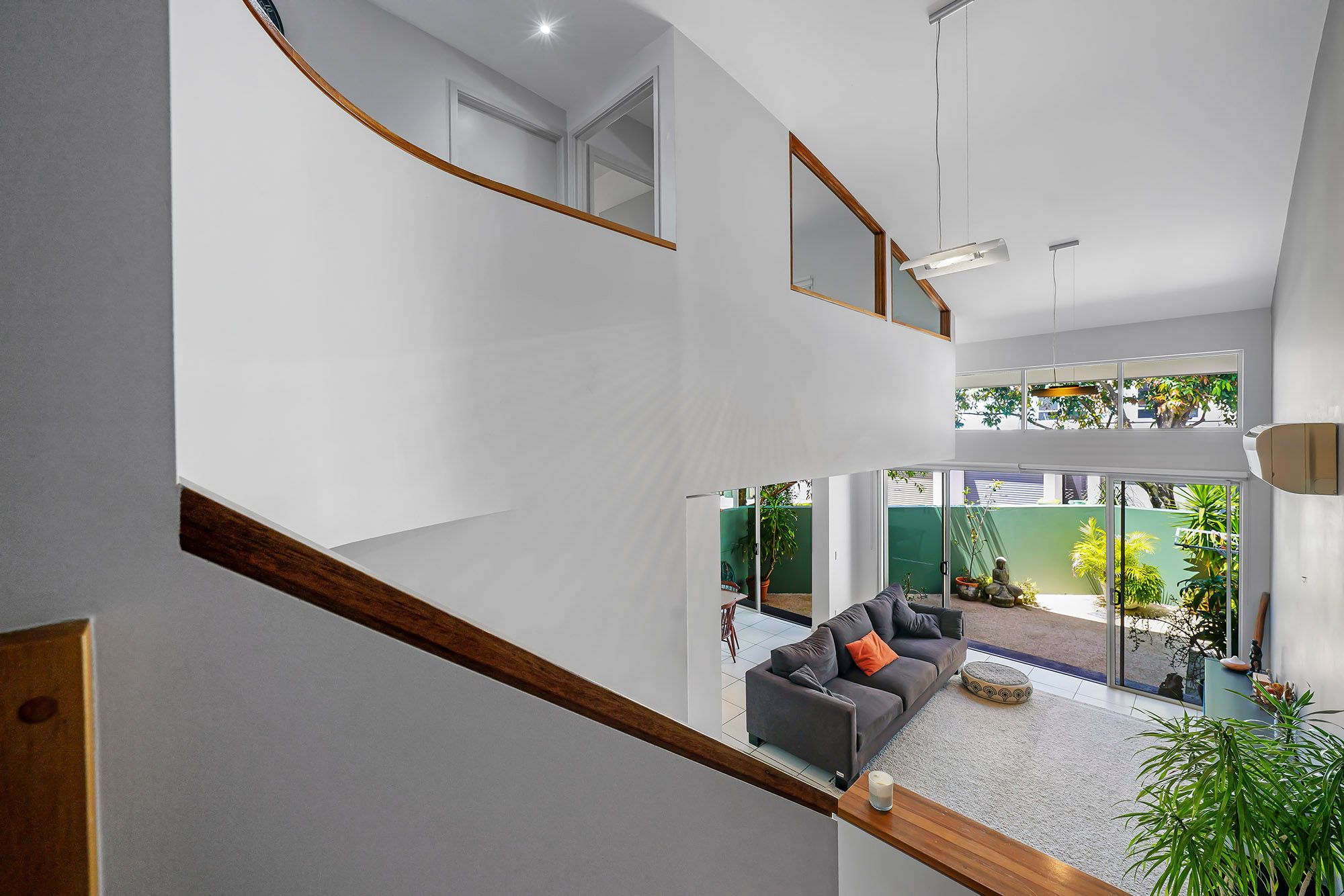 2/9 Watts Drive, Varsity Lakes, QLD 4227