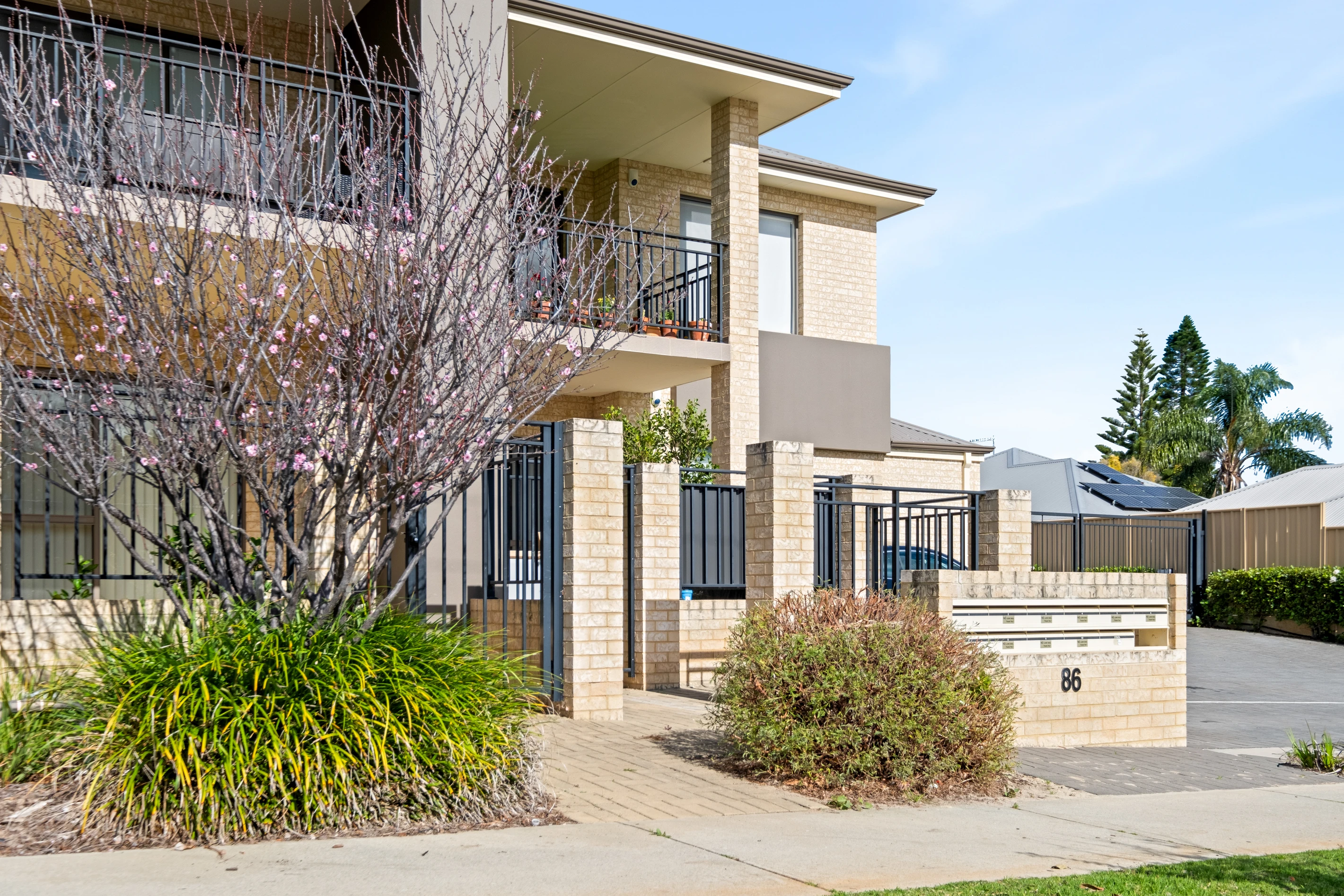 4/86 Moreing Street, Redcliffe, WA 6104