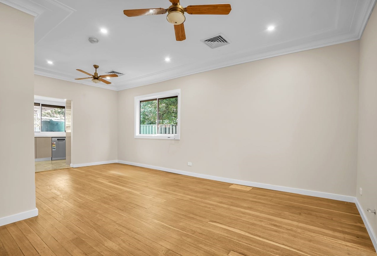 11 Melbourne Street, Oxley Park, NSW 2760