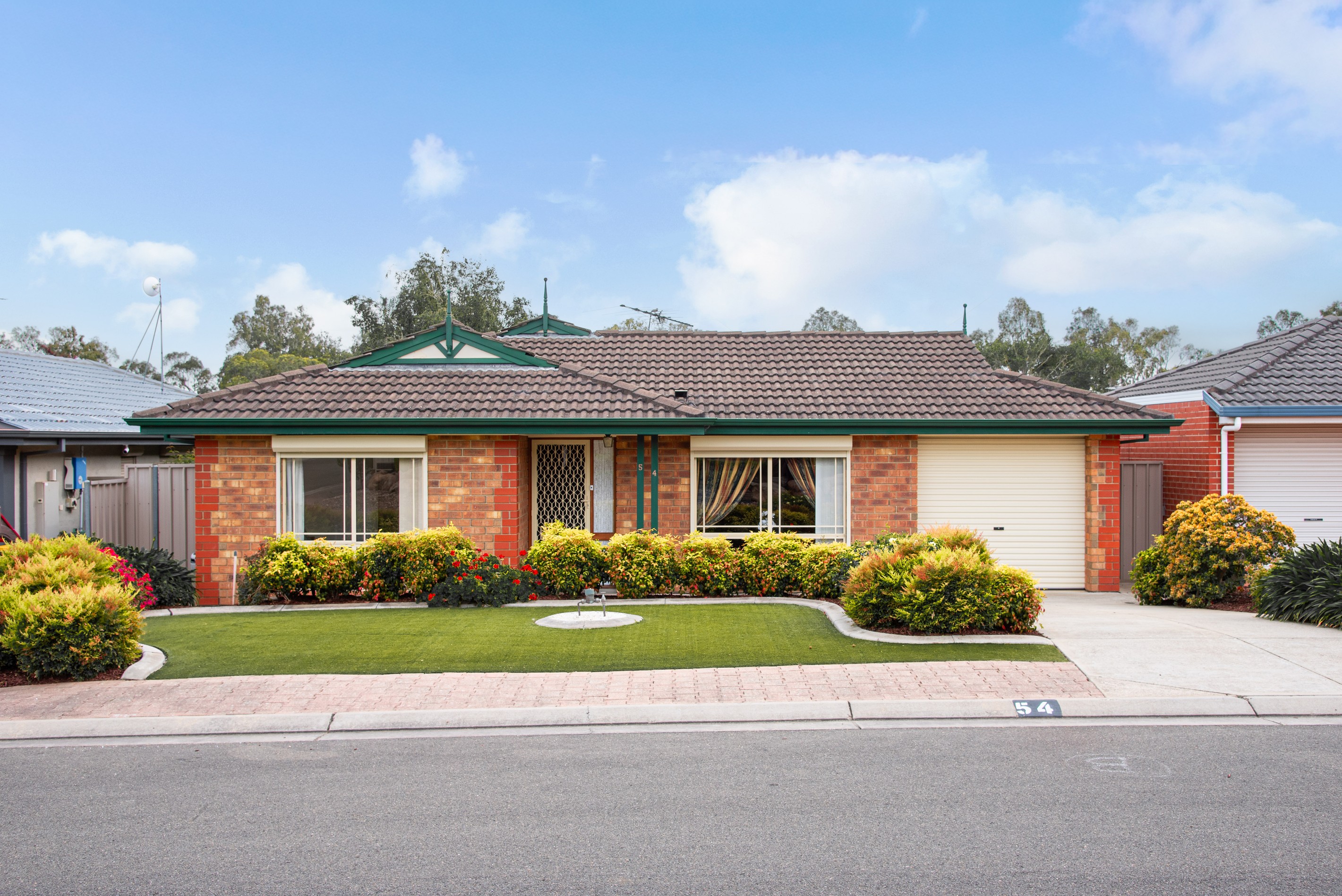 54 Riddoch Crescent, Woodcroft, SA 5162