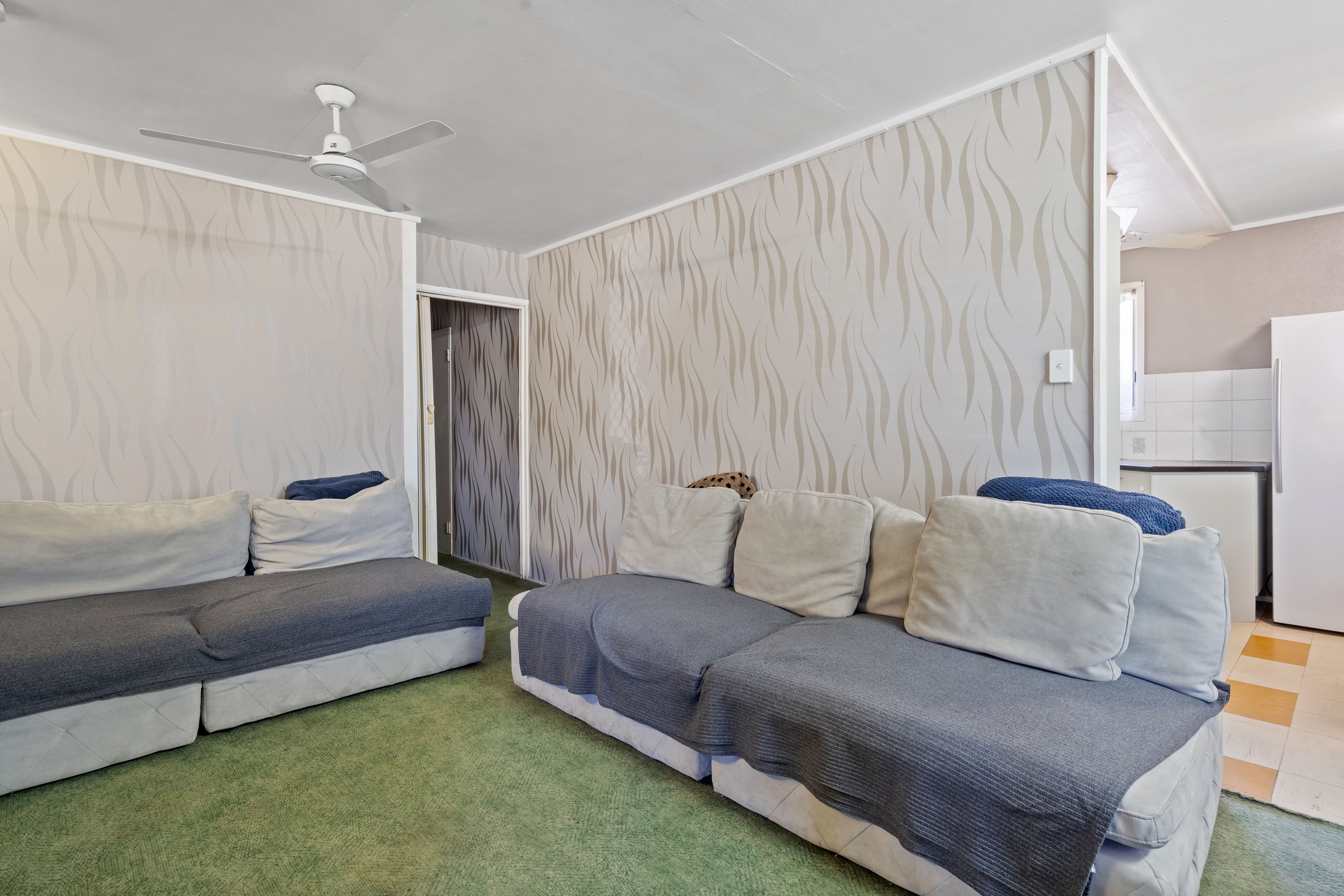 23 Charles Avenue, Logan Central, QLD 4114