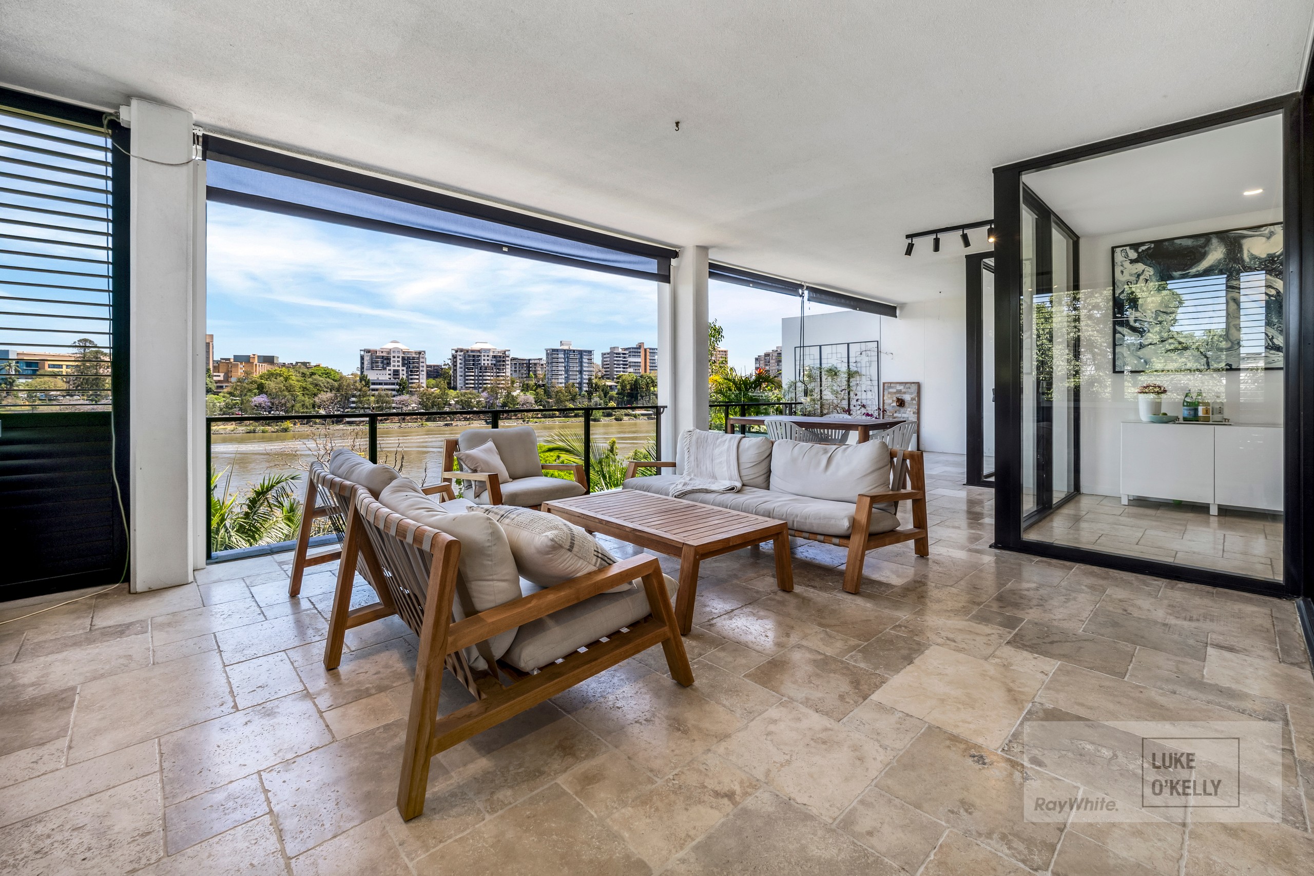 223/10 Pidgeon Close, West End, QLD 4101