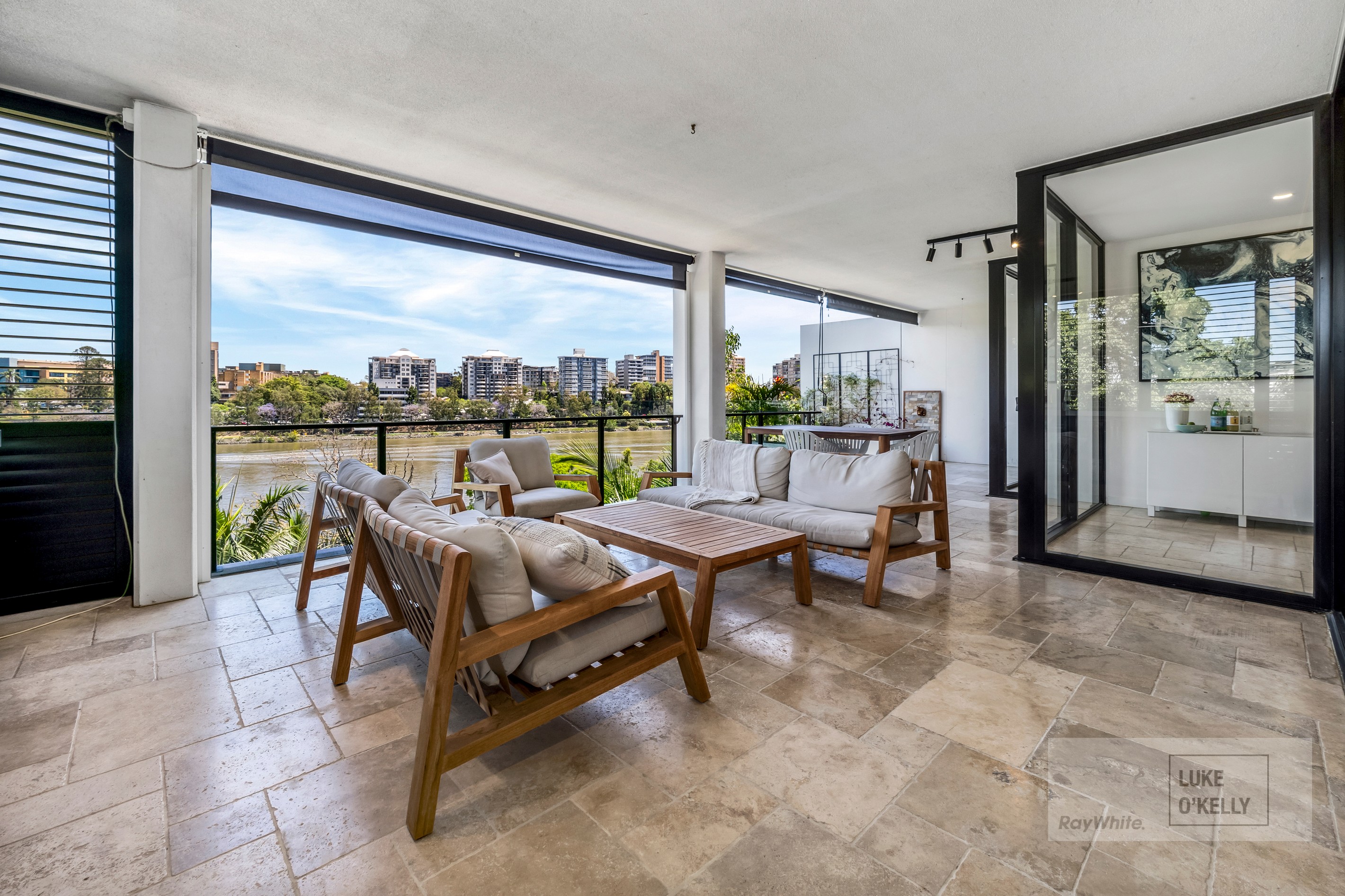 223/10 Pidgeon Close, West End, QLD 4101