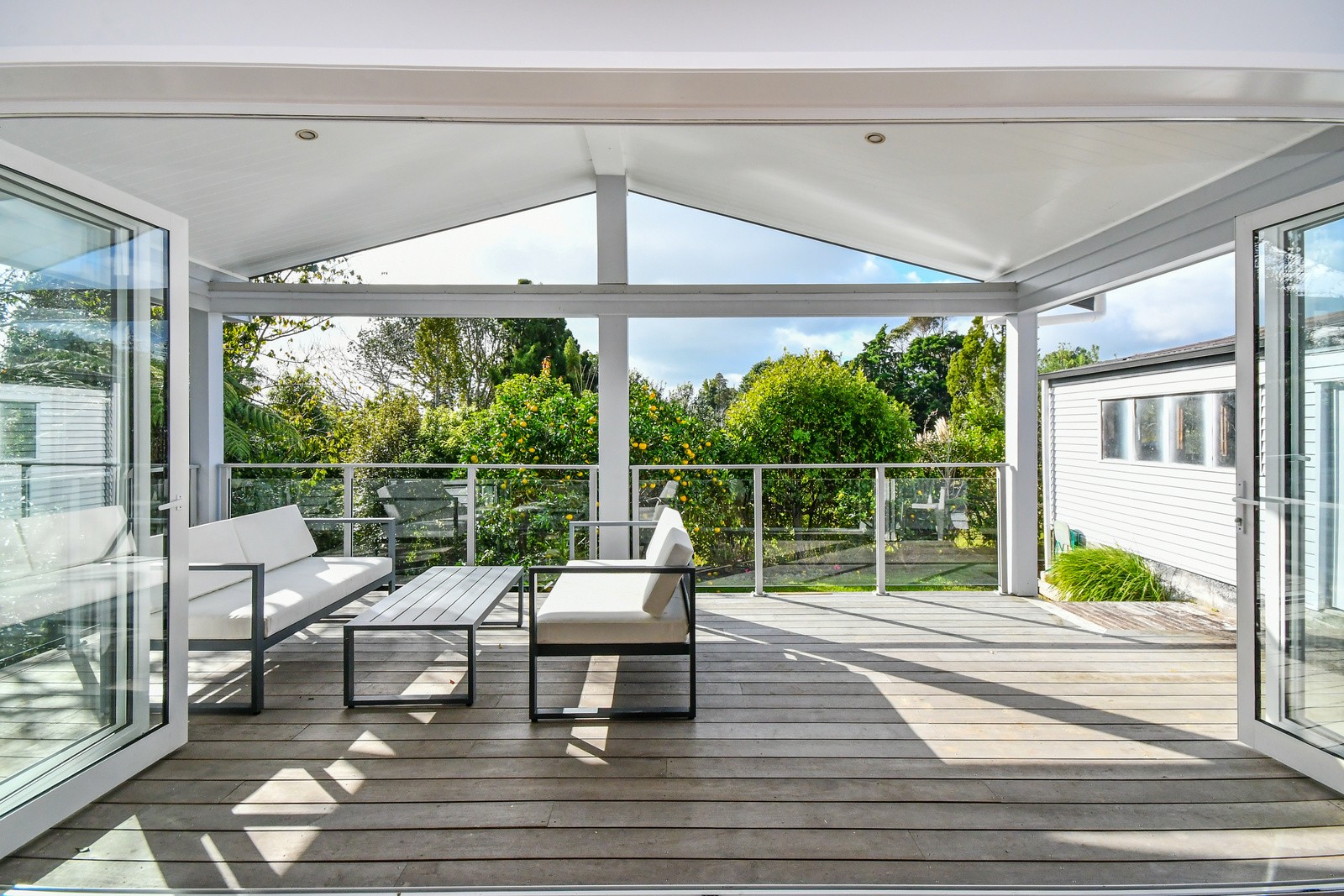 54 Pah Road, Cockle Bay, Manukau City