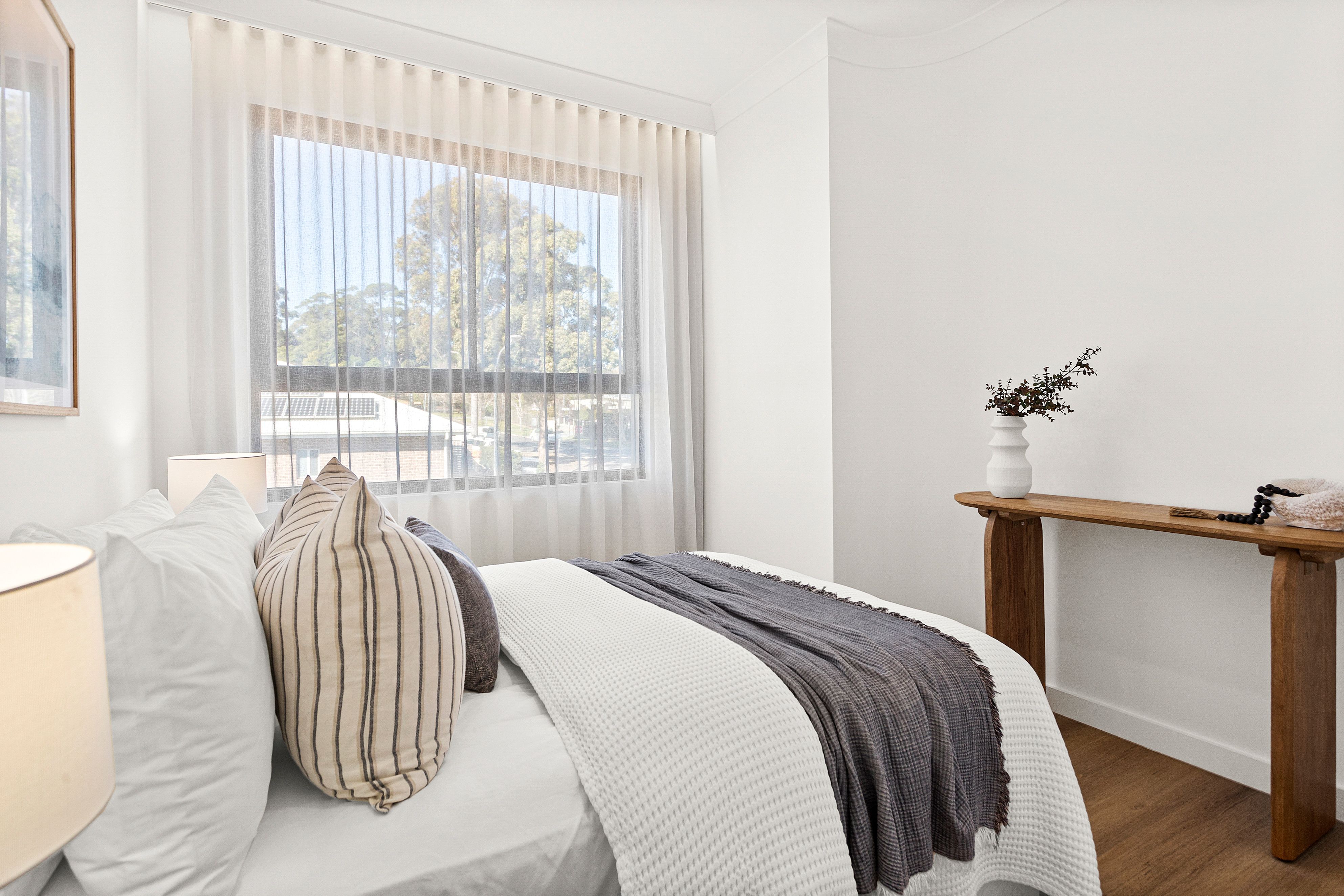 66 Minda Crescent — photo 7 of 12